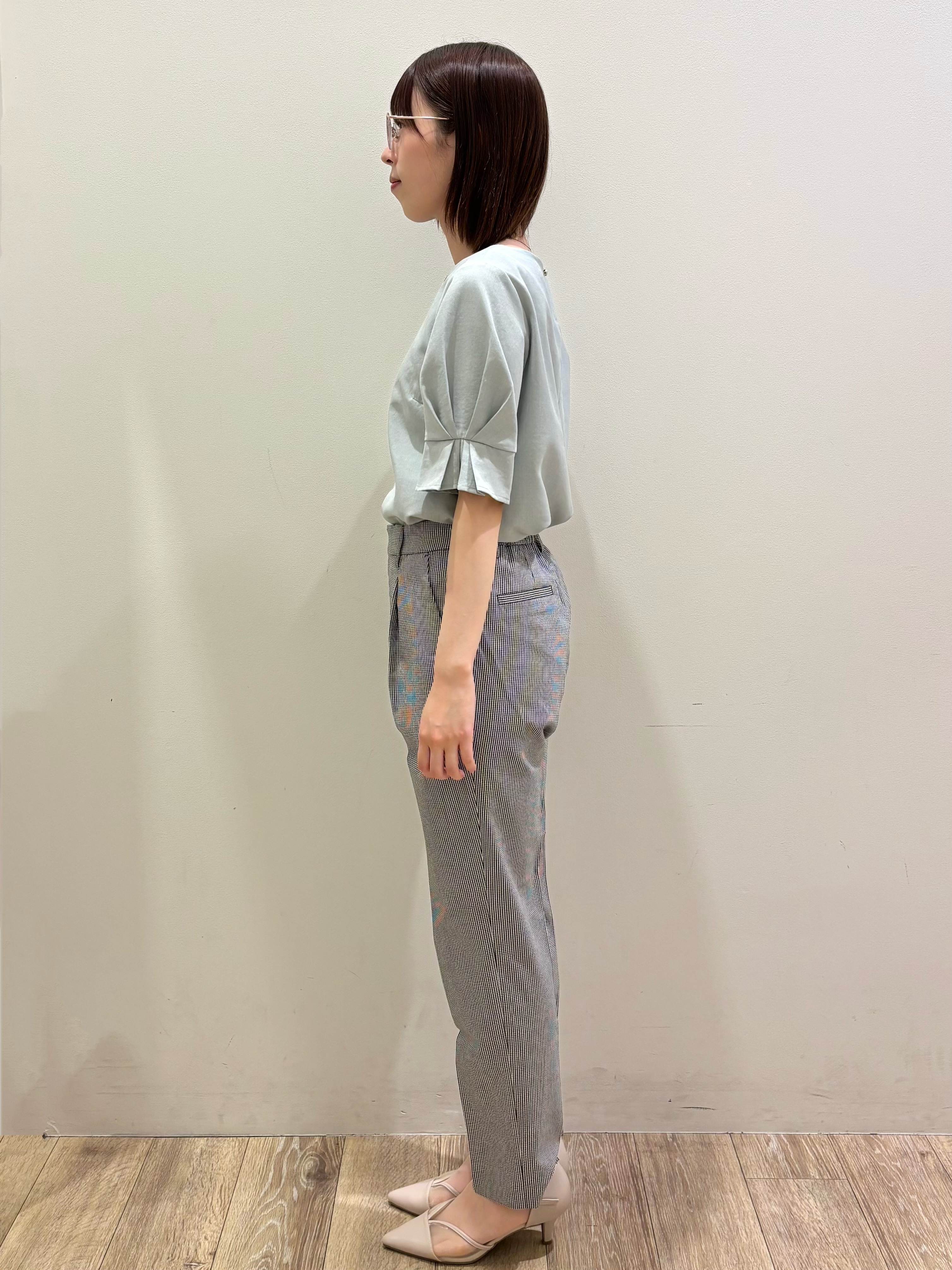honamiさんの「index｜【接触冷感】タックパフスリーブブラウス《吸水速乾／防シワ／洗濯機OK／XS～3L／6col》」を使ったコーディネート