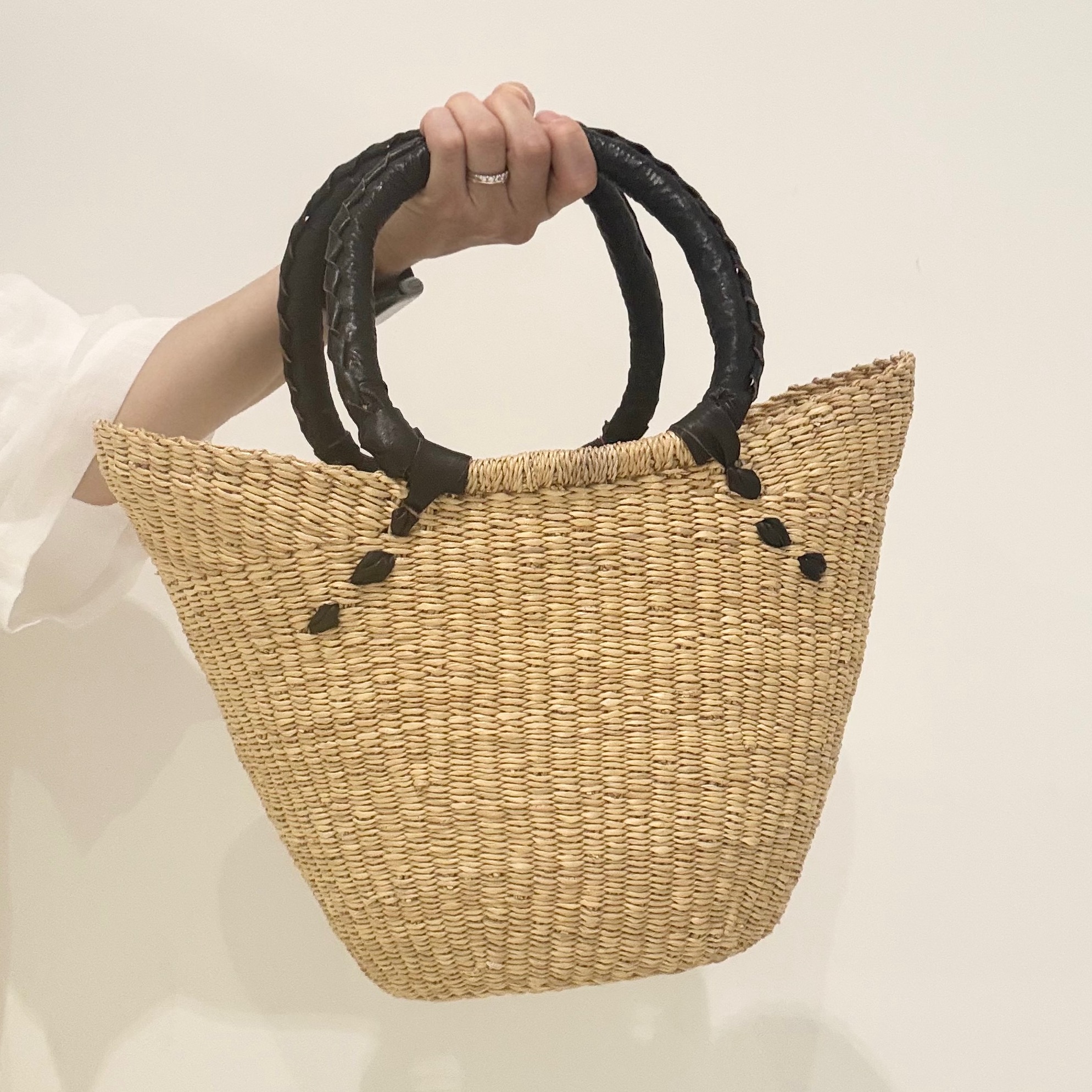 Reecoさんの「DRESSTERIOR｜ピュアラミー シャツ」を使ったコーディネート