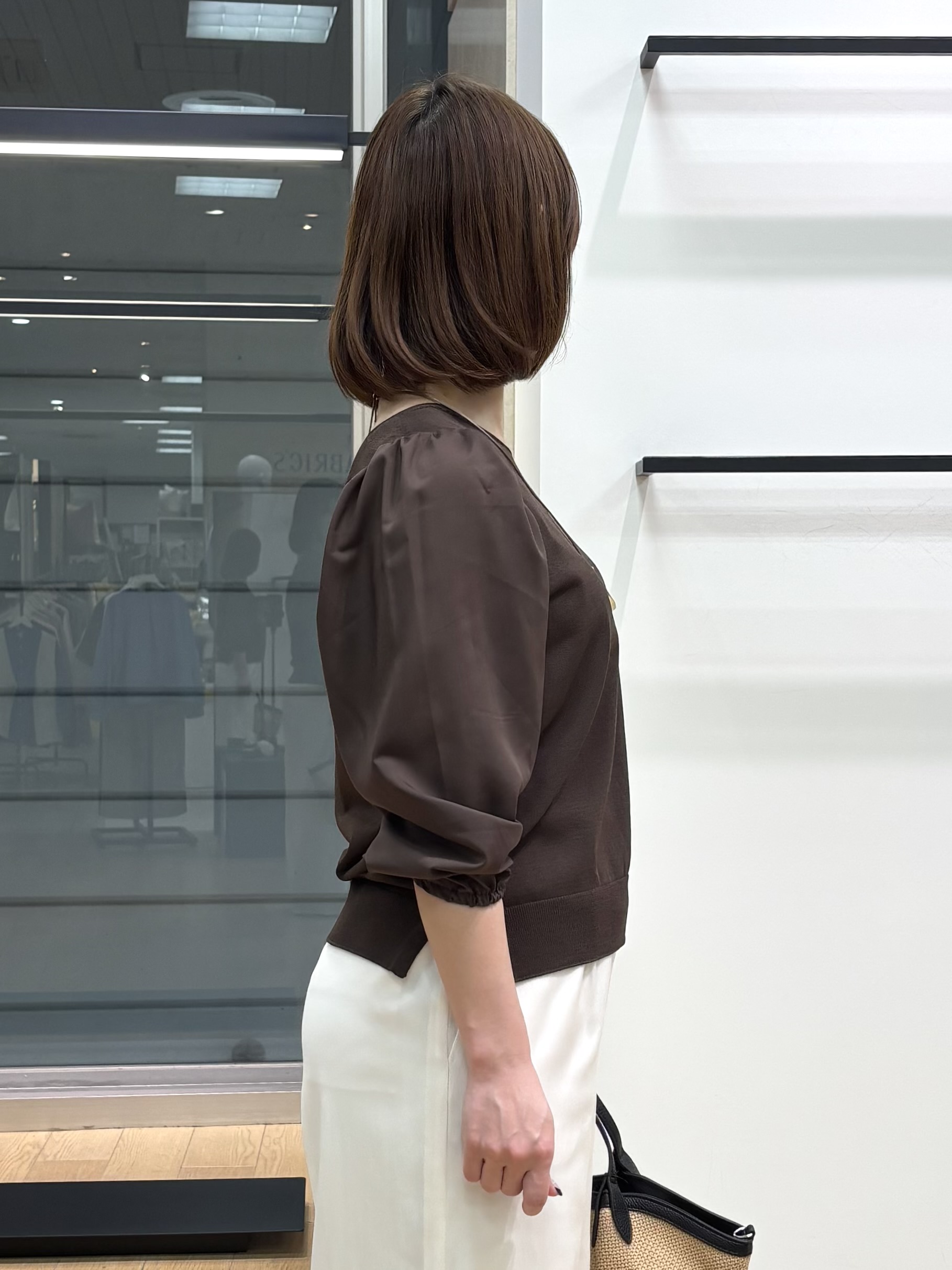 asamiさんの「INDIVI｜【洗える／袖丈調整可能】シャツコンビニット」を使ったコーディネート