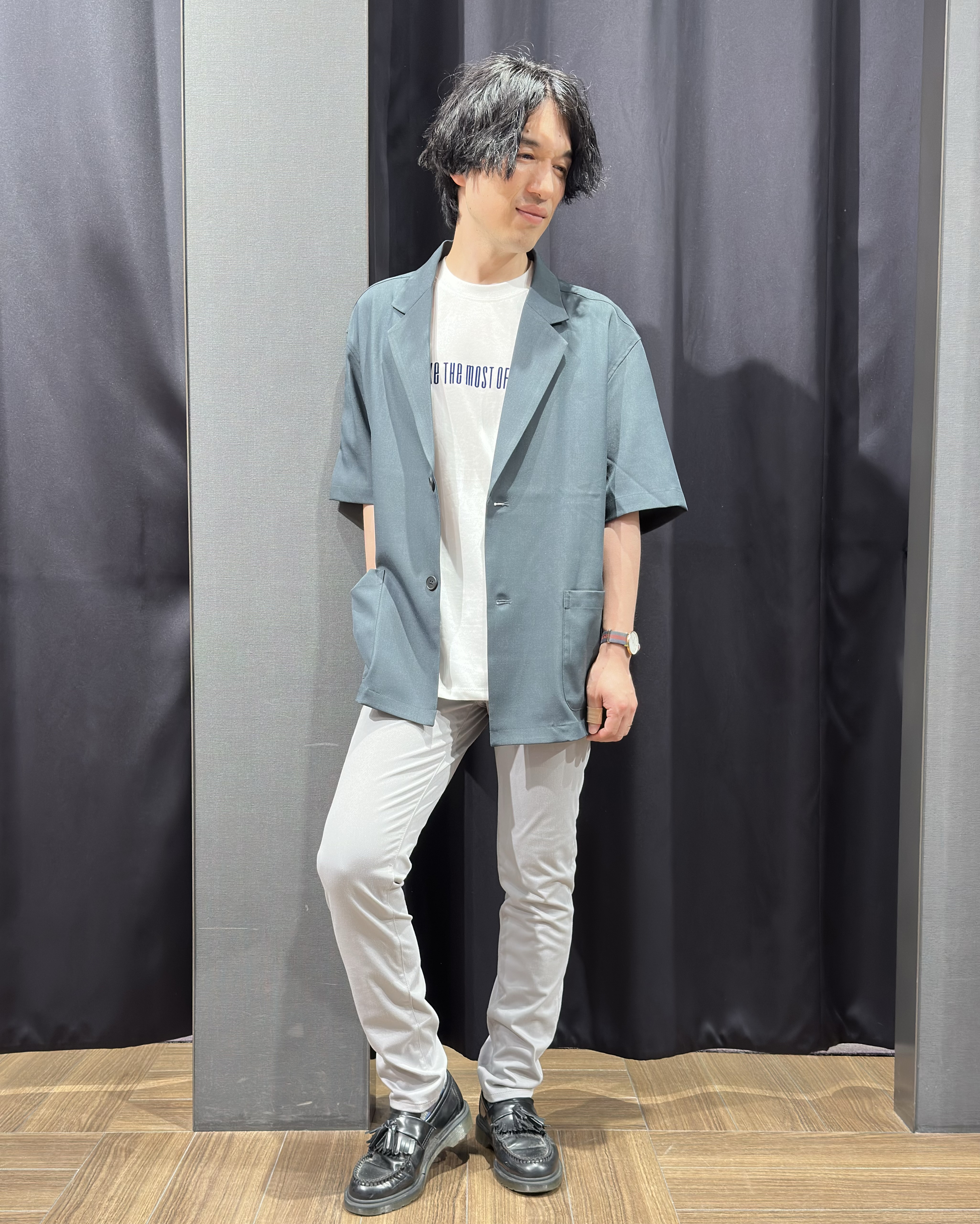 tomoyaさんの「THE SHOP TK｜リラックスワイド 5分袖ジャケット セットアップ可／洗濯機OK」を使ったコーディネート