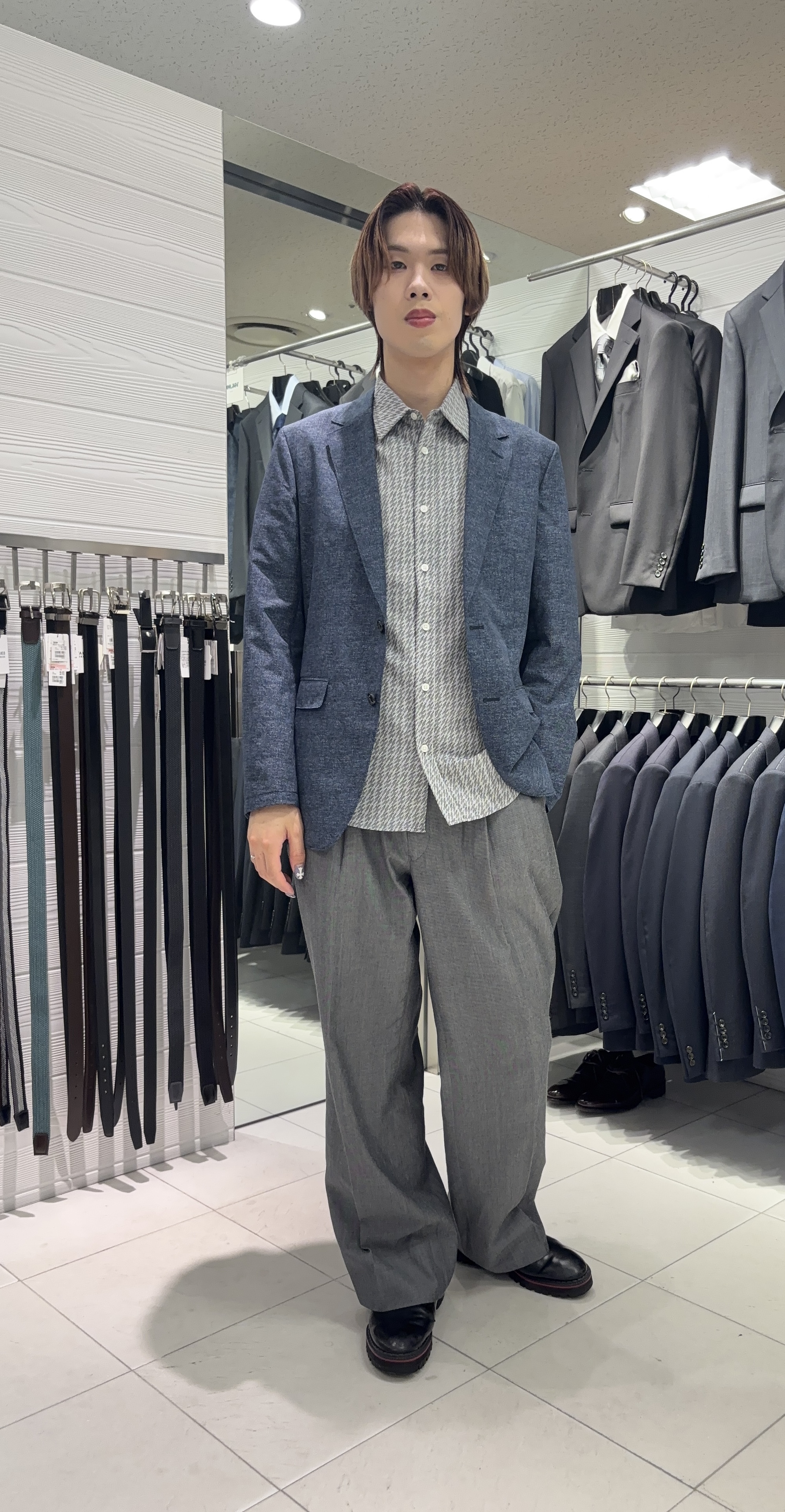こうへいさんの「TAKEO KIKUCHI｜播州織り 千鳥 半袖シャツ」を使ったコーディネート