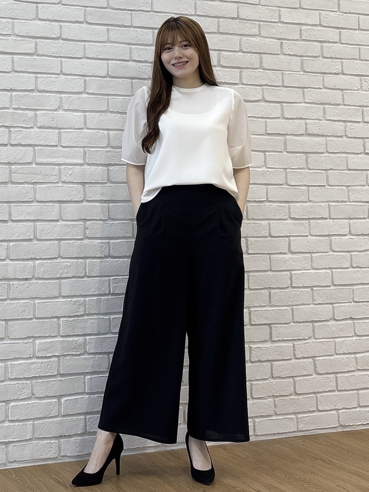 sayaさんの「COUP DE CHANCE｜【手洗い可／日本製】袖シアーパフスリーブ ブラウス」を使ったコーディネート