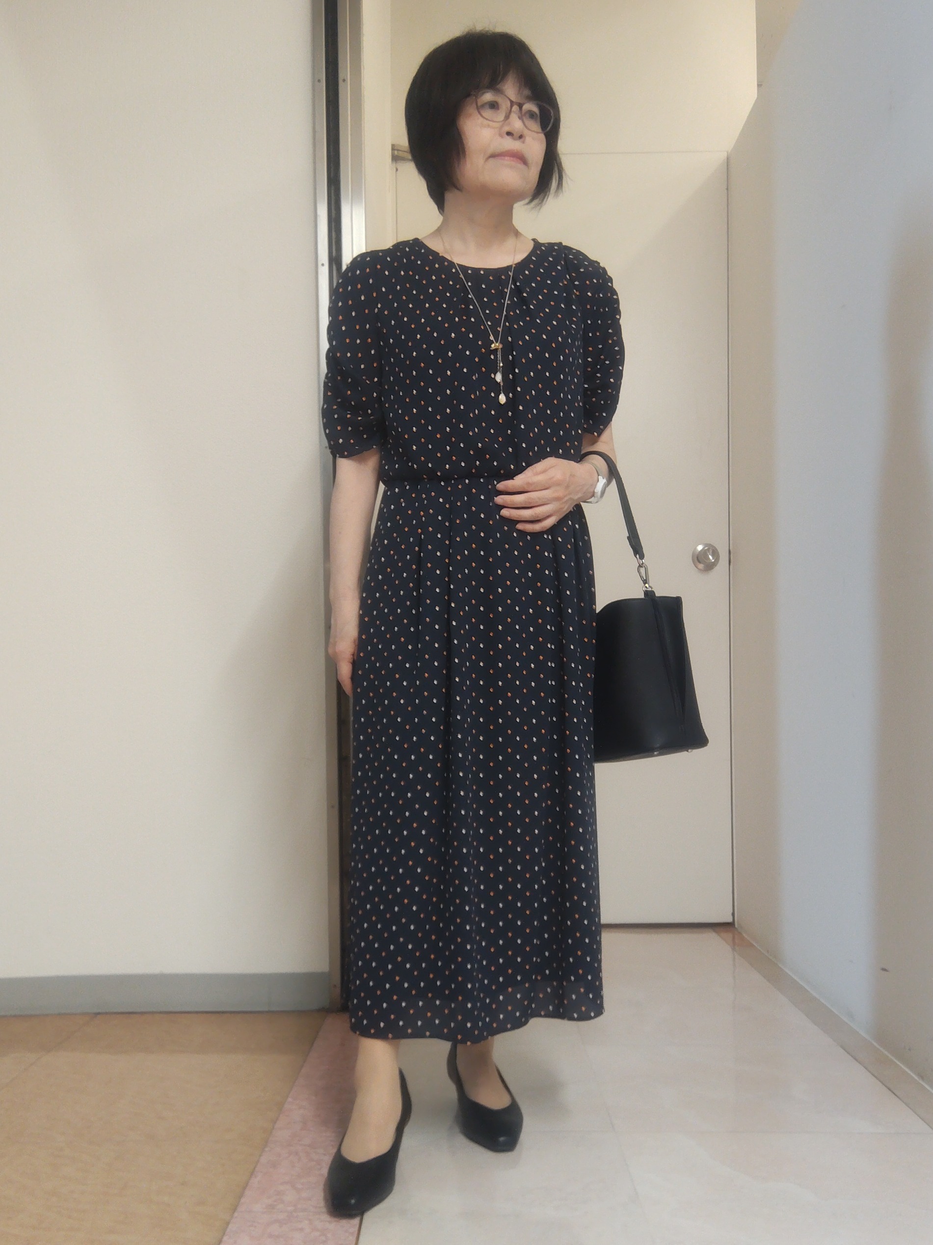 tokuさんの「Reflect｜小紋柄ジョーゼットワンピース」を使ったコーディネート