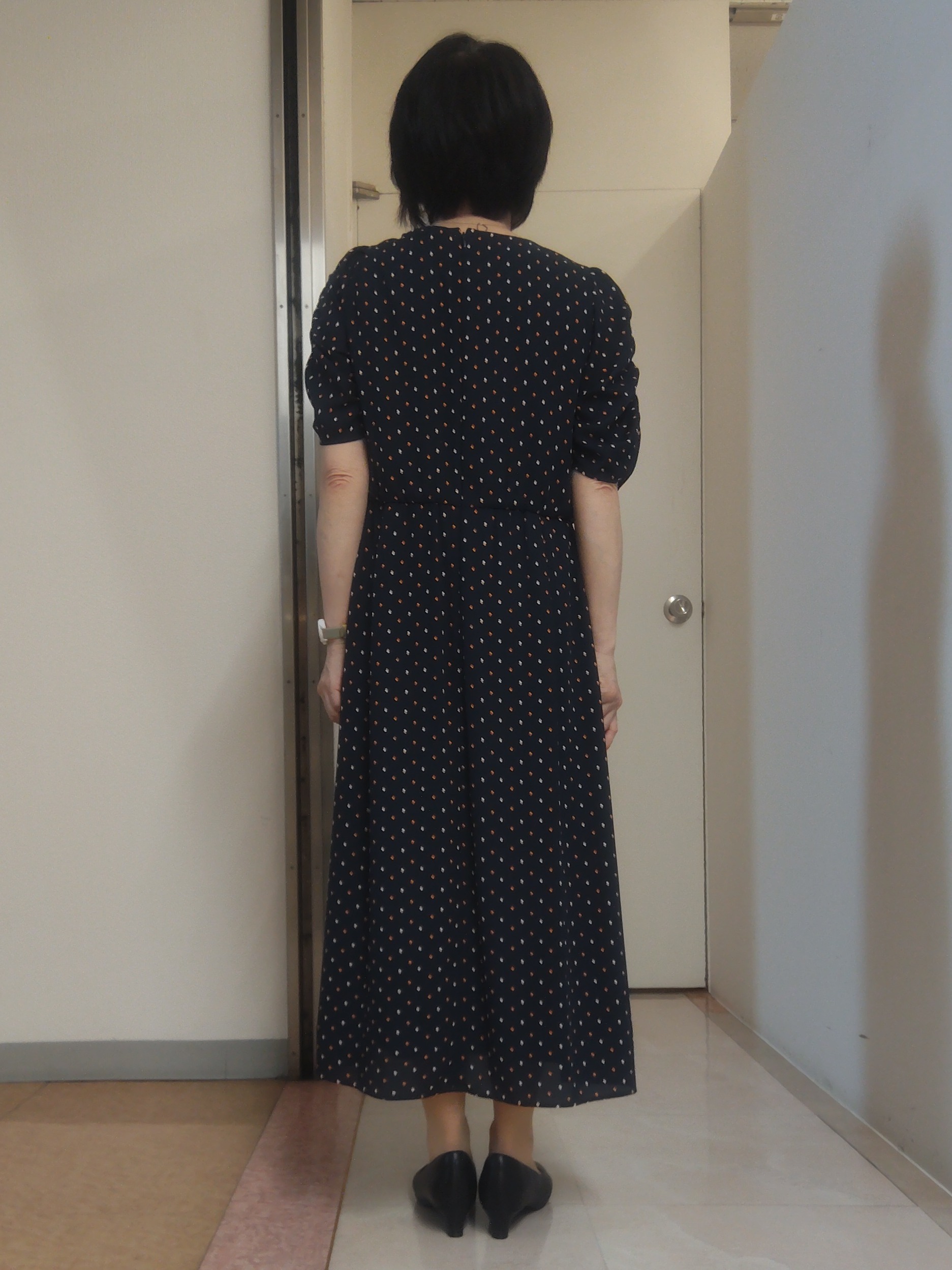 tokuさんの「Reflect｜小紋柄ジョーゼットワンピース」を使ったコーディネート