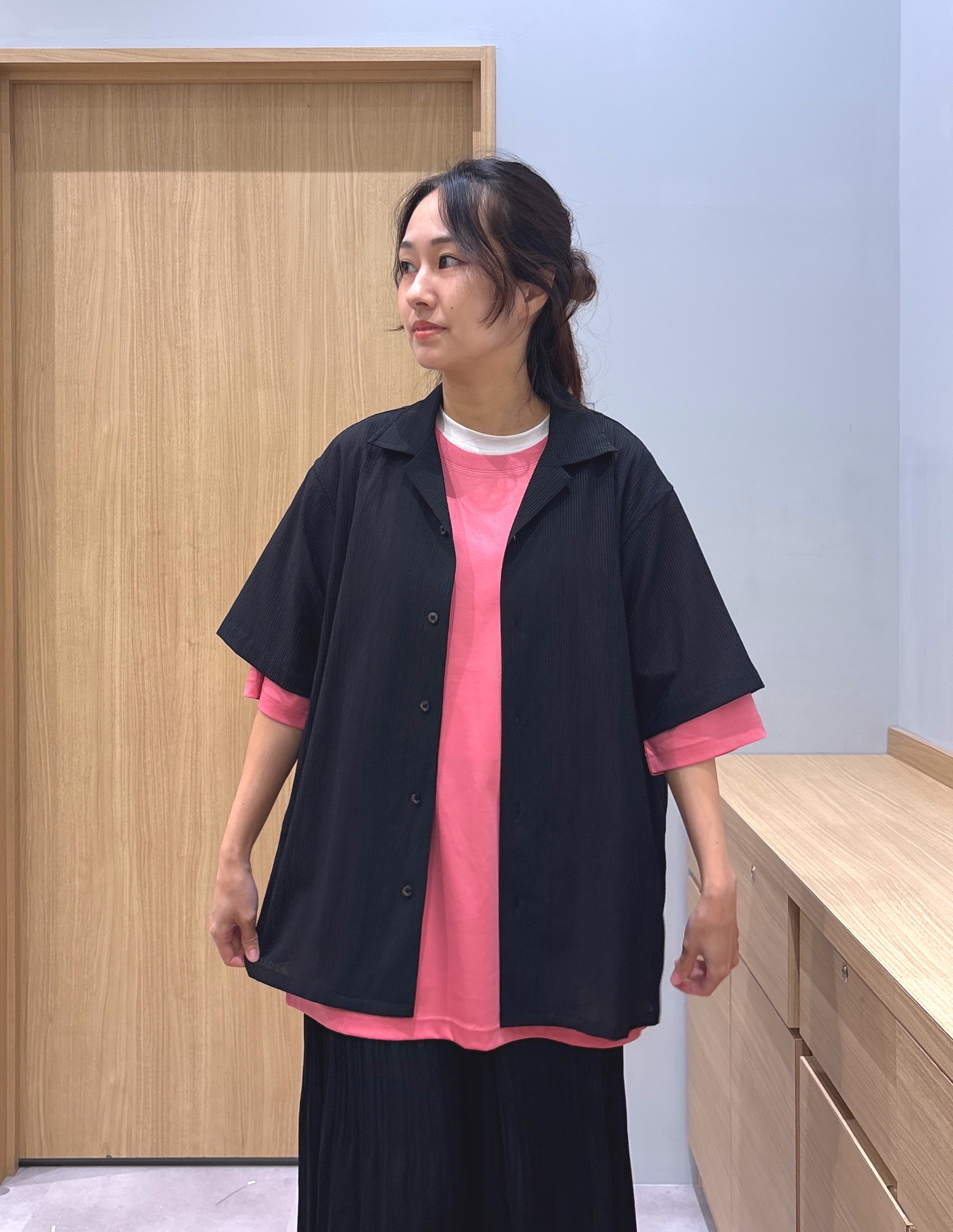 よぴさんの「TAKEO KIKUCHI｜【通気性】トリコットサッカー オープンカラー シャツ」を使ったコーディネート