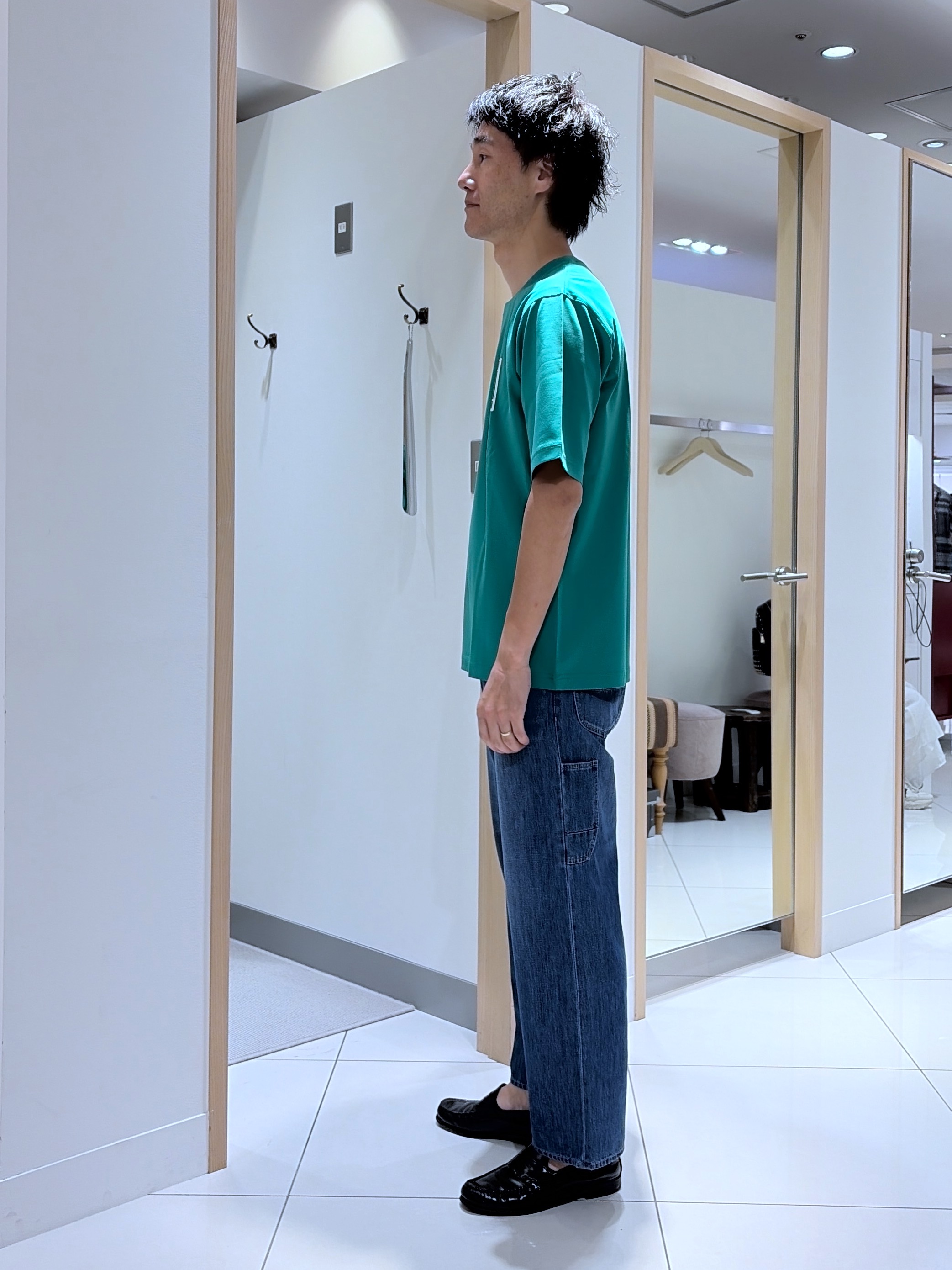 mutoさんの「TAKEO KIKUCHI｜【BOWLER HAT LABEL】アイスクリアコットン ピンナップガール 半袖Tシャツ」を使ったコーディネート