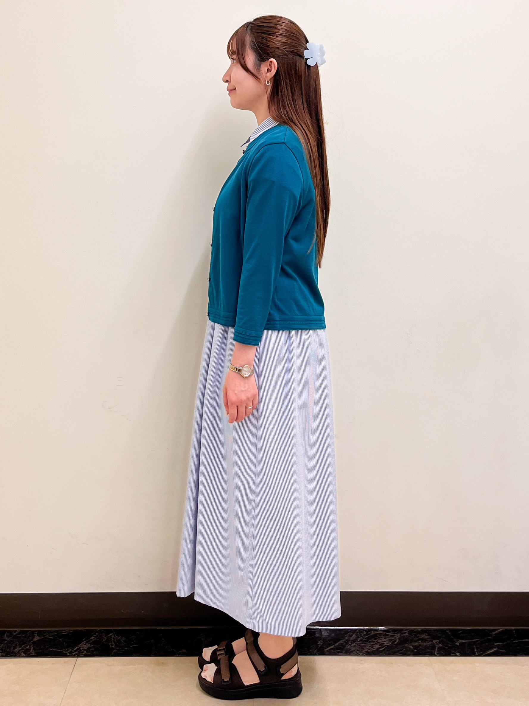 mikikoさんの「Reflect｜七分袖ニットカーディガン」を使ったコーディネート