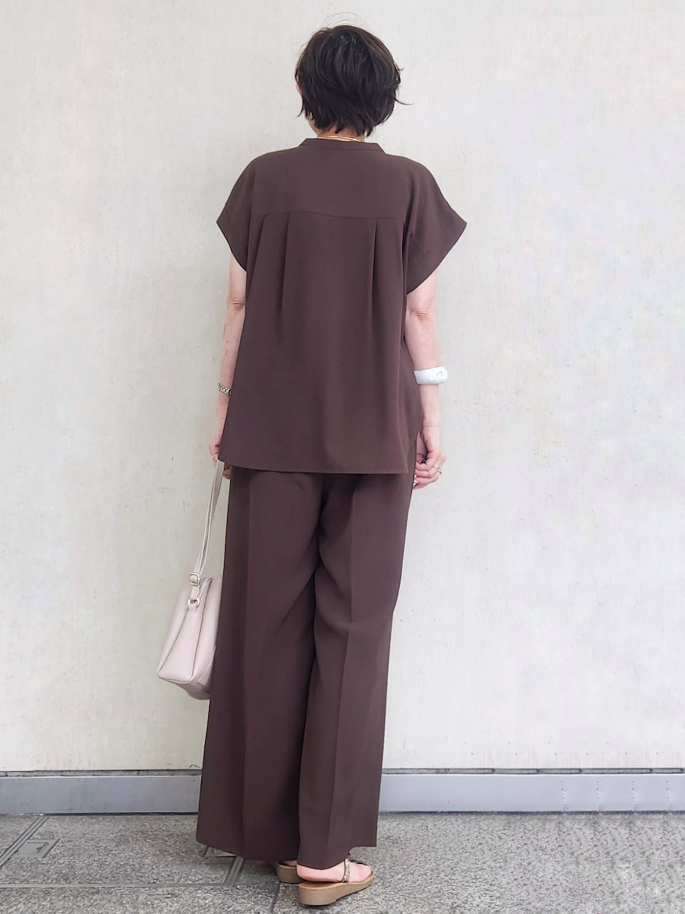 milkyさんの「OPAQUE.CLIP｜【UV／接触冷感】Vネックリラクシーニットカーディガン《洗濯機OK／抗ピル》」を使ったコーディネート