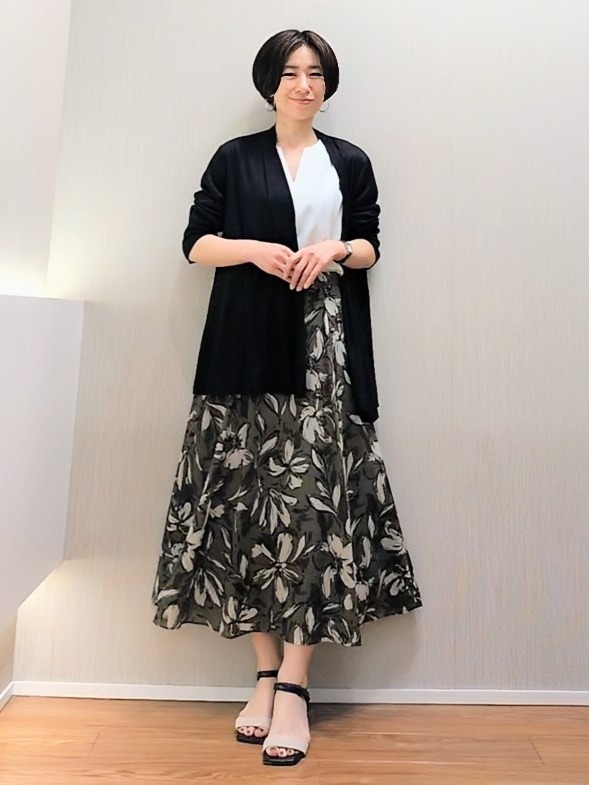 ミズタさんの「UNTITLED｜【接触冷感/UVカット/遮熱機能】フライスジャージカーディガン」を使ったコーディネート