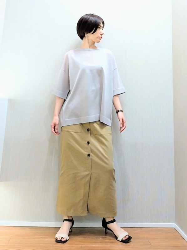 ミズタさんの「UNTITLED｜【アンサンブル可/Tシャツ風/ゆったり】リラックスニットトップス」を使ったコーディネート