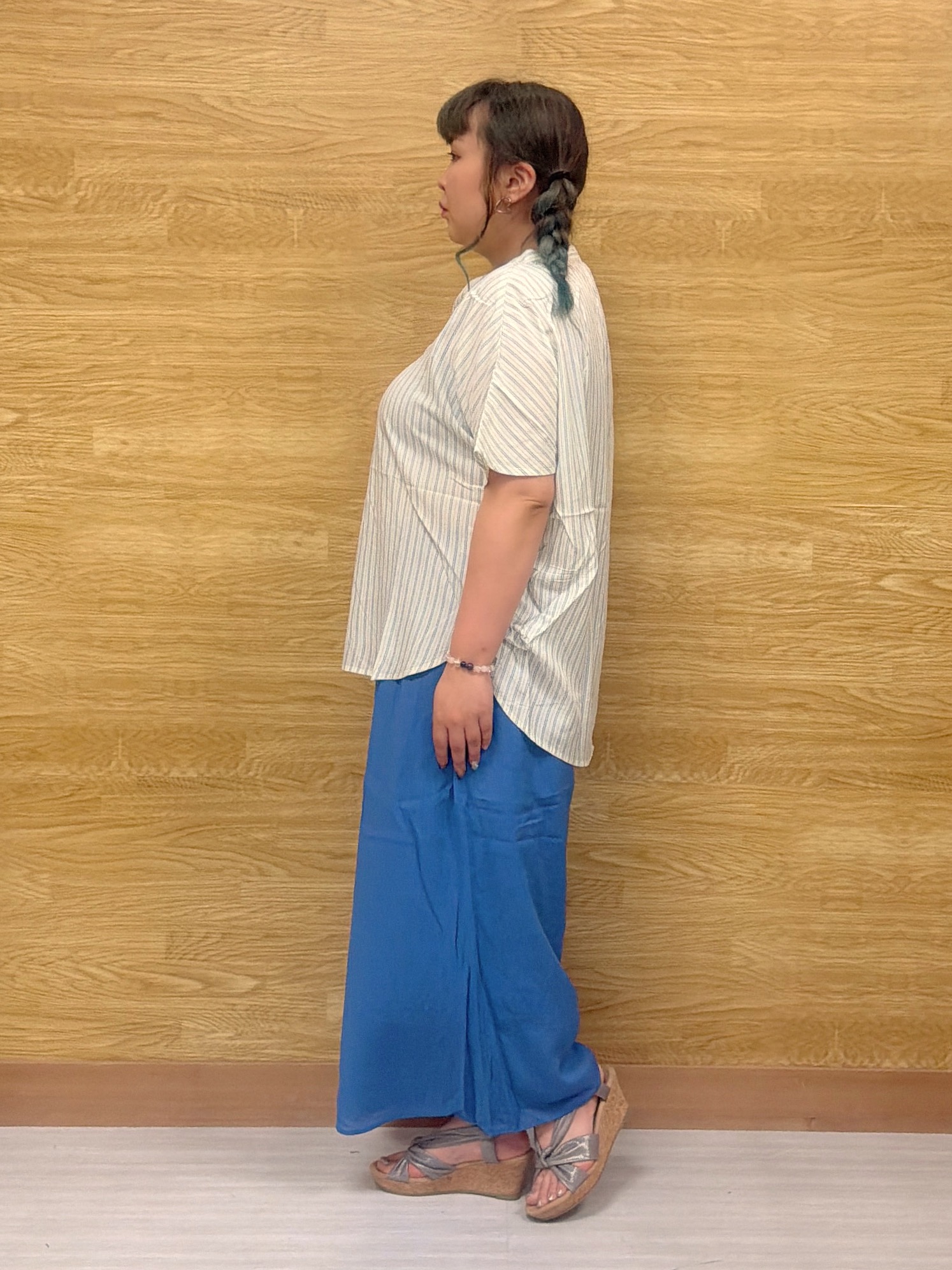 ぁむさんの「SHOO･LA･RUE｜【洗濯機可/体型カバー】とろみタックスキッパーブラウス」を使ったコーディネート
