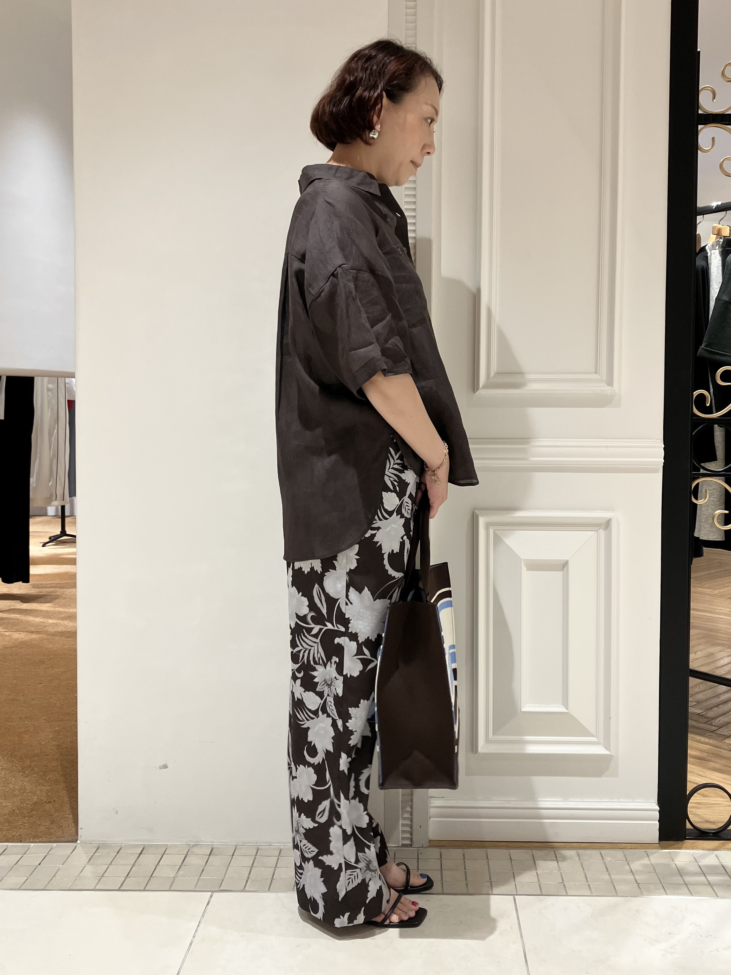 TAJIさんの「DRESSTERIOR｜ピュアラミー シャツ」を使ったコーディネート