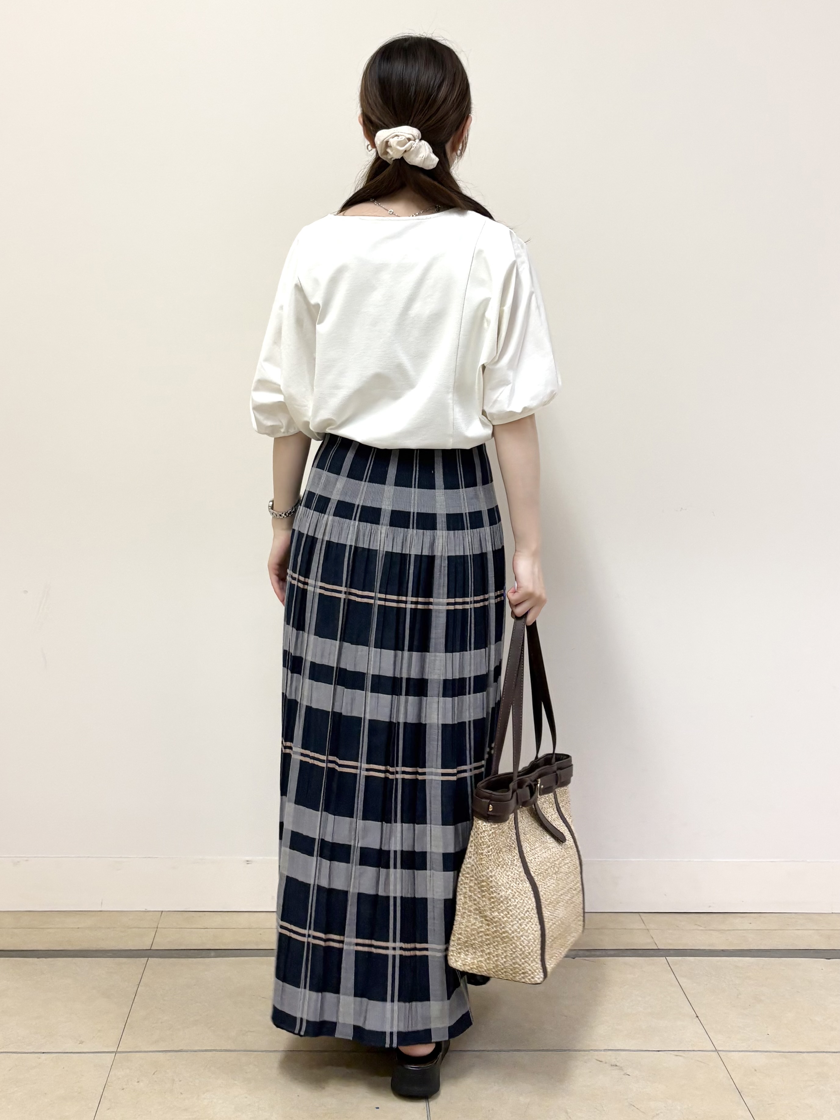 mikiさんの「Reflect｜【UVカット／接触冷感／吸水速乾】ギャザースリーブカットソー」を使ったコーディネート