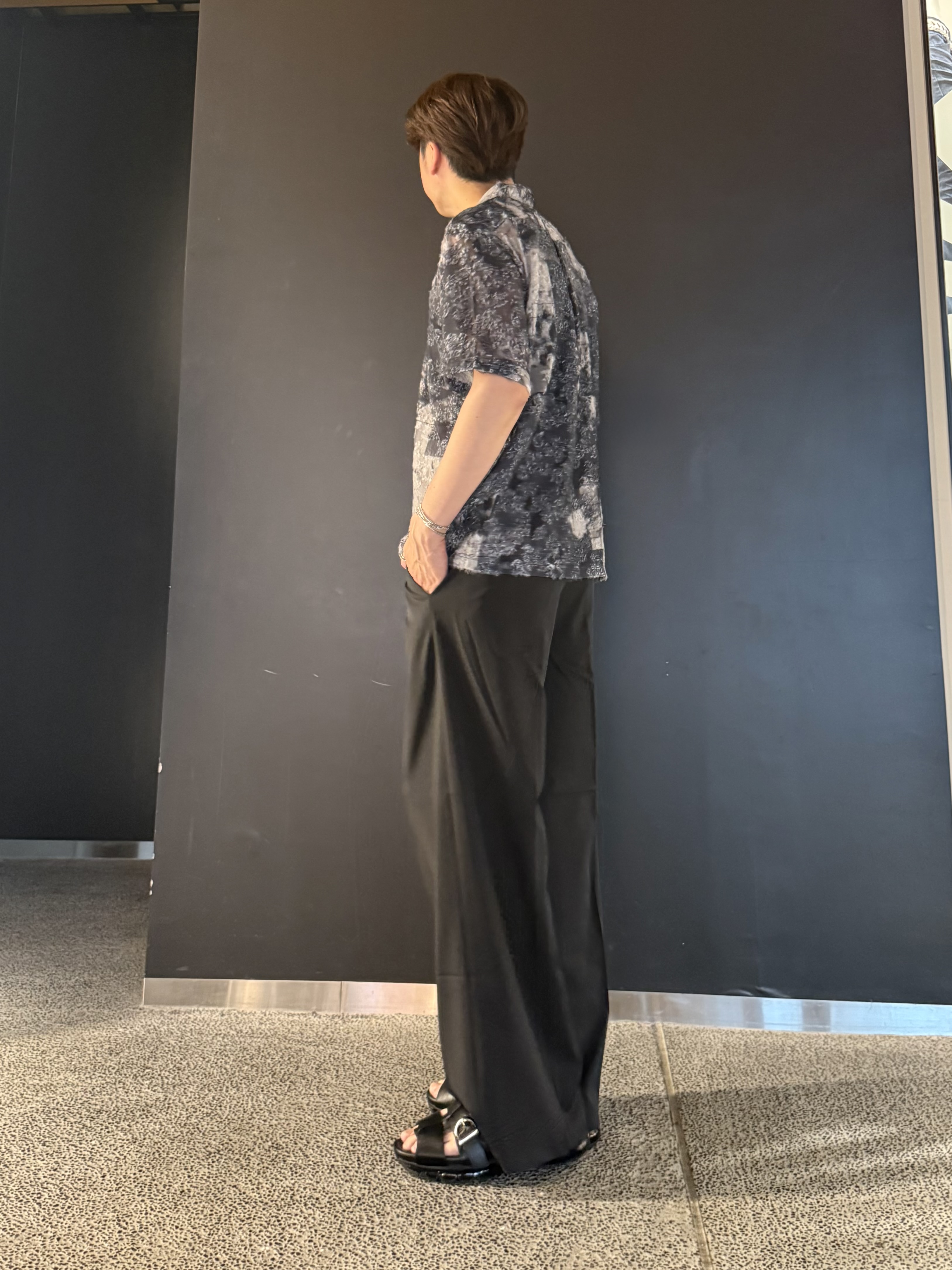 HARUさんの「tk.TAKEO KIKUCHI｜【26SSトレンドデザイン】フリンジシアープリントシャツ/透け感/シアー/フリンジ/26SSイチオシ」を使ったコーディネート