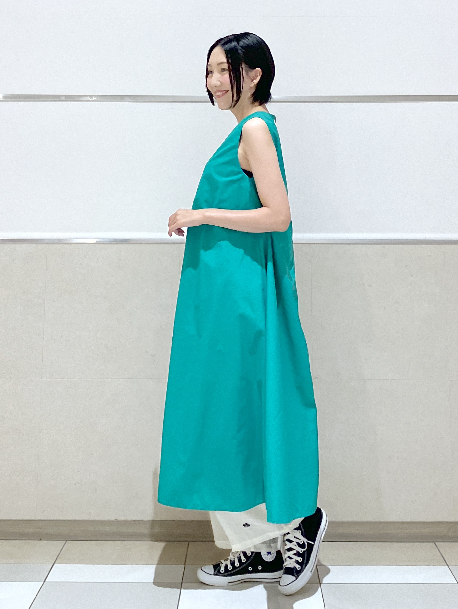 eriko さんの「Dessin｜【撥水】Aラインナイロンワンピース」を使ったコーディネート