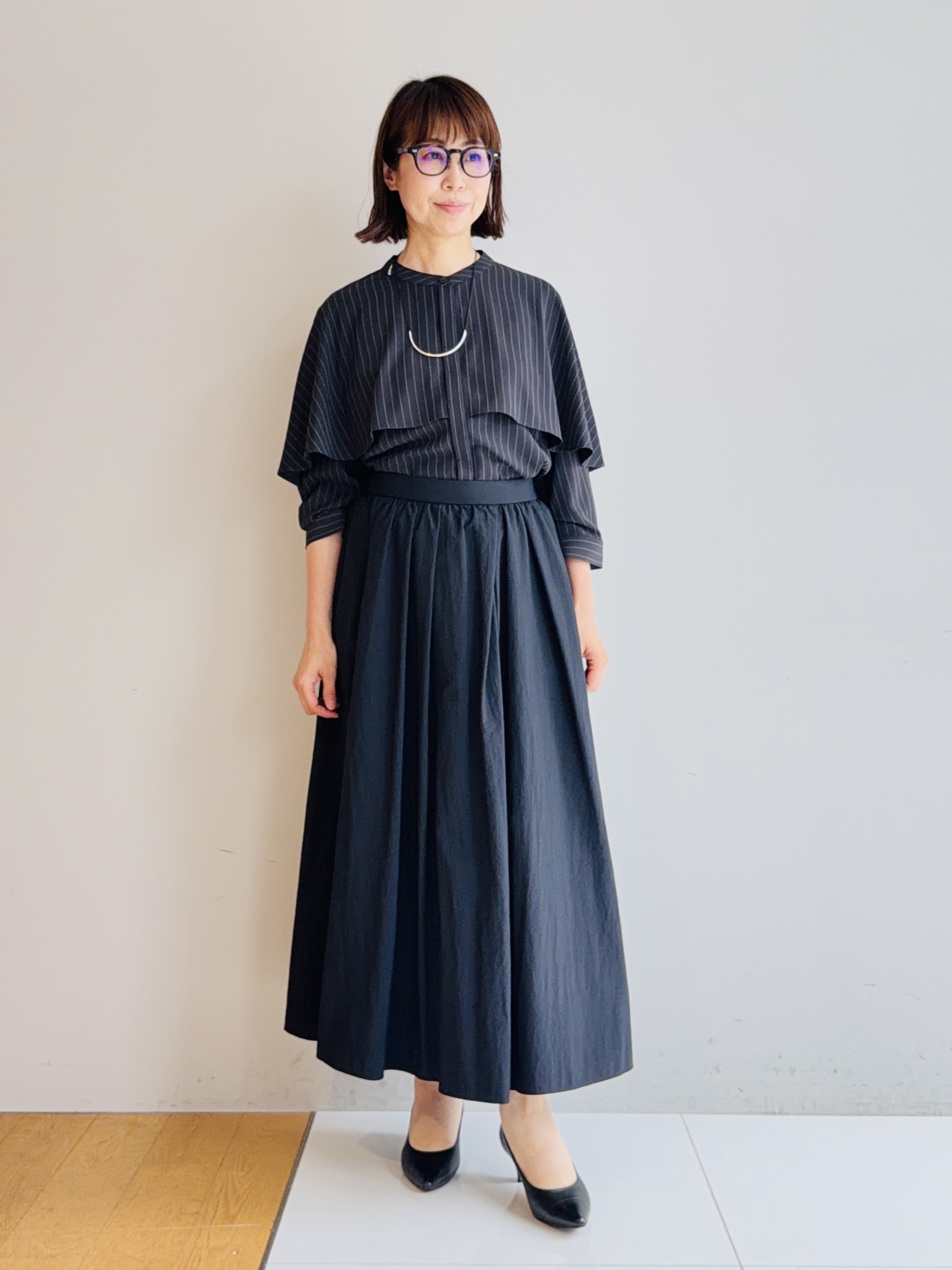 murayamaさんの「INDIVI｜【ラム革／美脚／通勤】レザーパンプス」を使ったコーディネート
