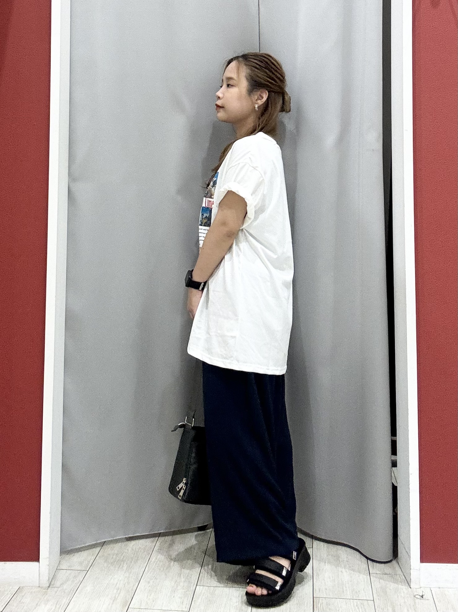 shioさんの「SHOO･LA･RUE｜【ひんやり/S-LL】選べる4柄　デイリー使いにぴったりなアソートTシャツ」を使ったコーディネート