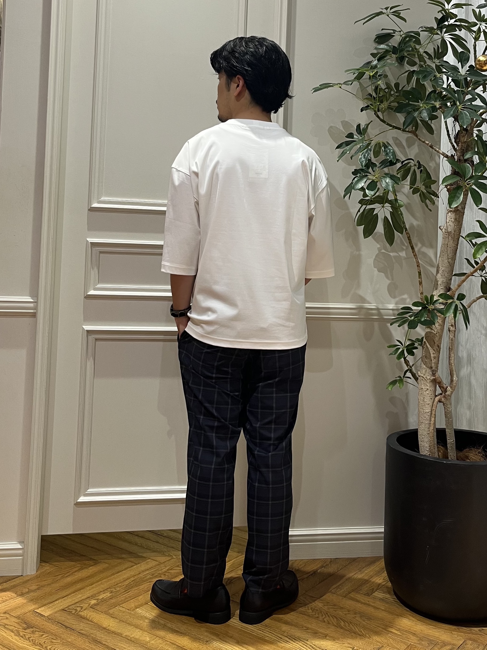 Tokuさんの「DRESSTERIOR｜【干場義雅&times;DRESSTERIOR】ICE CLEAR COTTON Tシャツ」を使ったコーディネート
