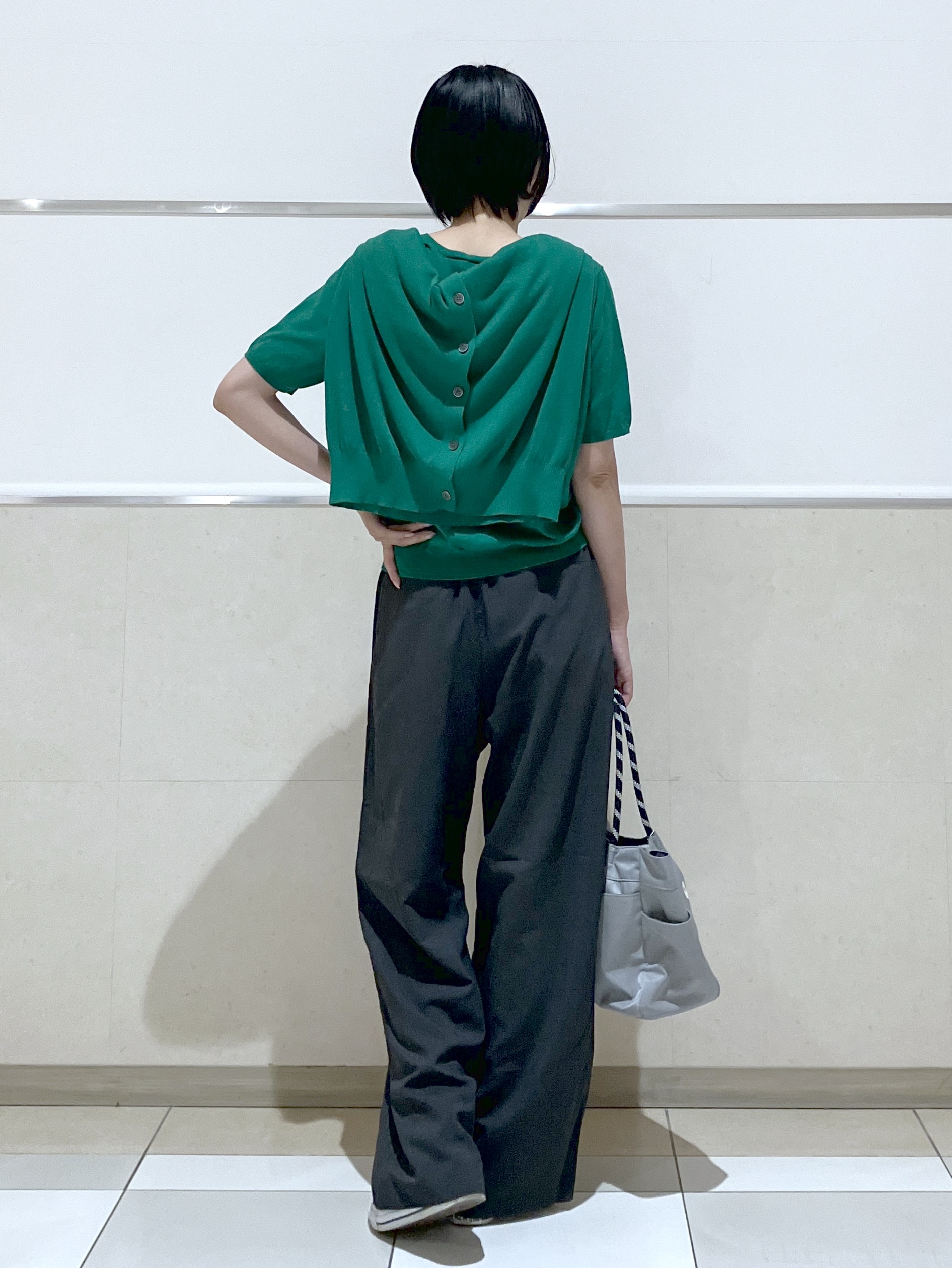eriko さんの「Dessin｜【9色展開/接触冷感/UVカット】ドライタッチサマーニットT」を使ったコーディネート