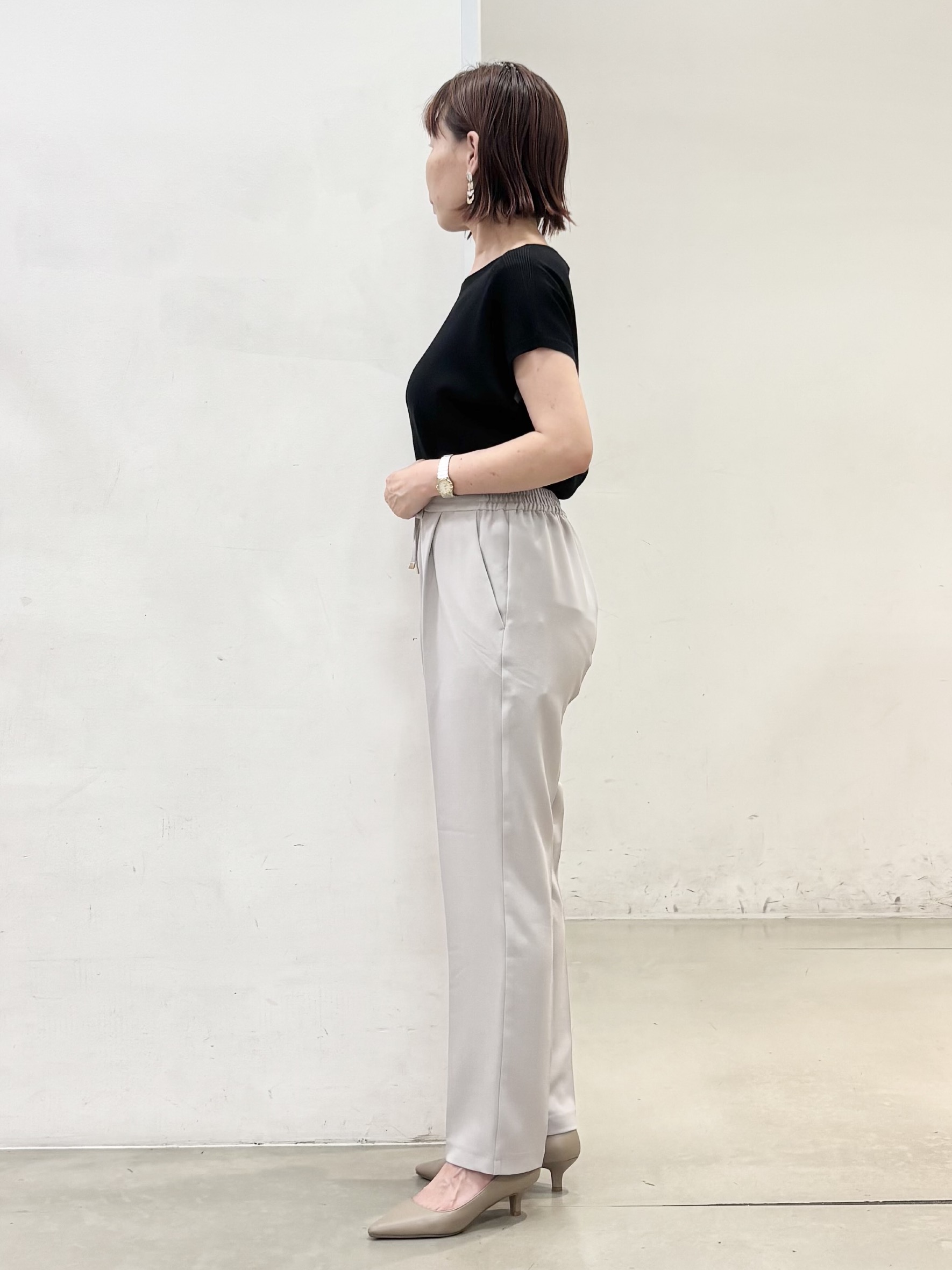 fujiさんの「THE SHOP TK｜【S-XL/ひんやりタッチ】多機能フレンチスリーブニット 洗濯機OK/UVケア/毛玉になりにくい」を使ったコーディネート