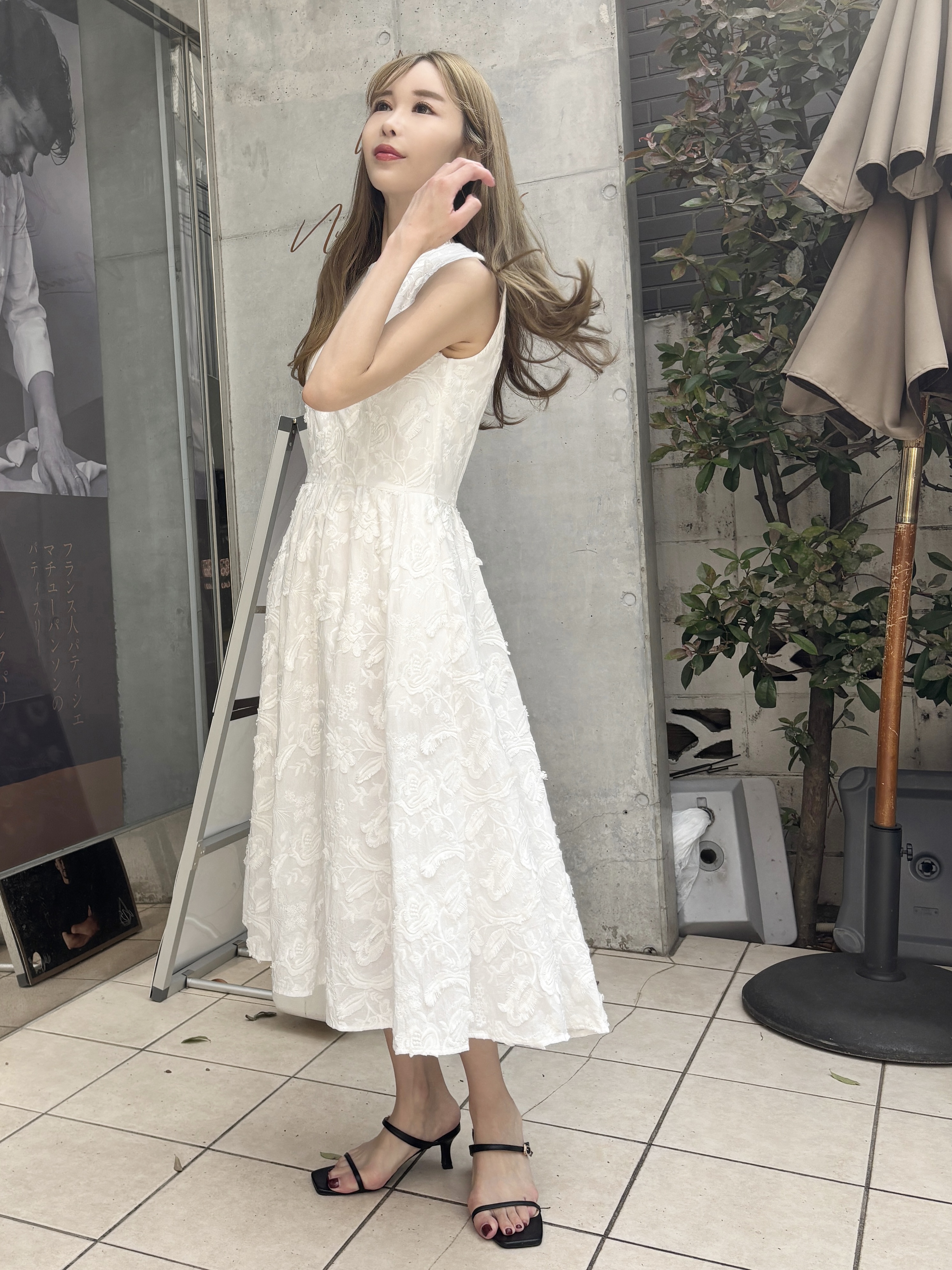 清水夏姫さんの「DRESSTERIOR｜【otonaMUSE5月号掲載】スキニーベルトサンダル」を使ったコーディネート