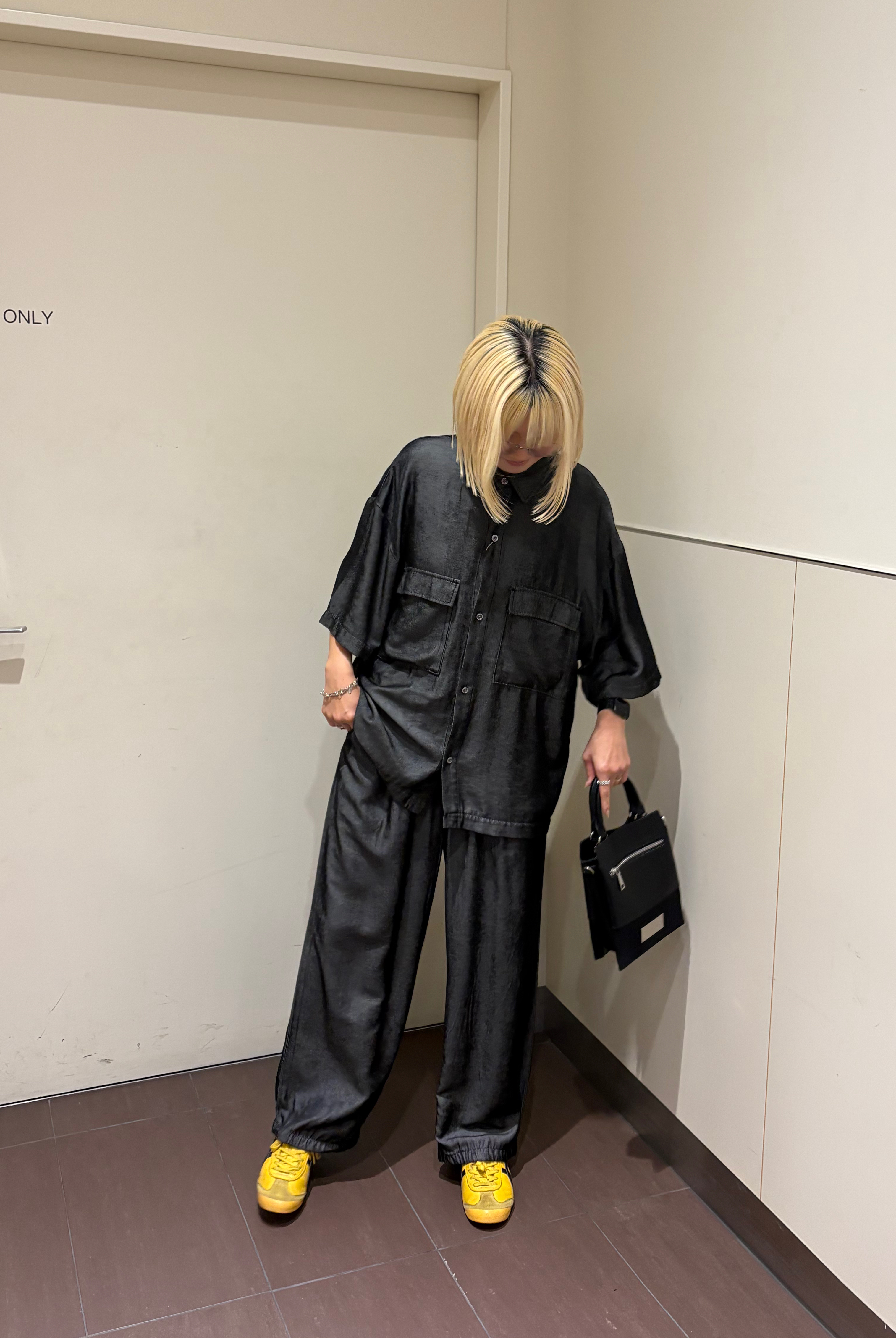 HAMAMIYUさんの「tk.TAKEO KIKUCHI｜ツートンミニZIPショルダーバッグ」を使ったコーディネート