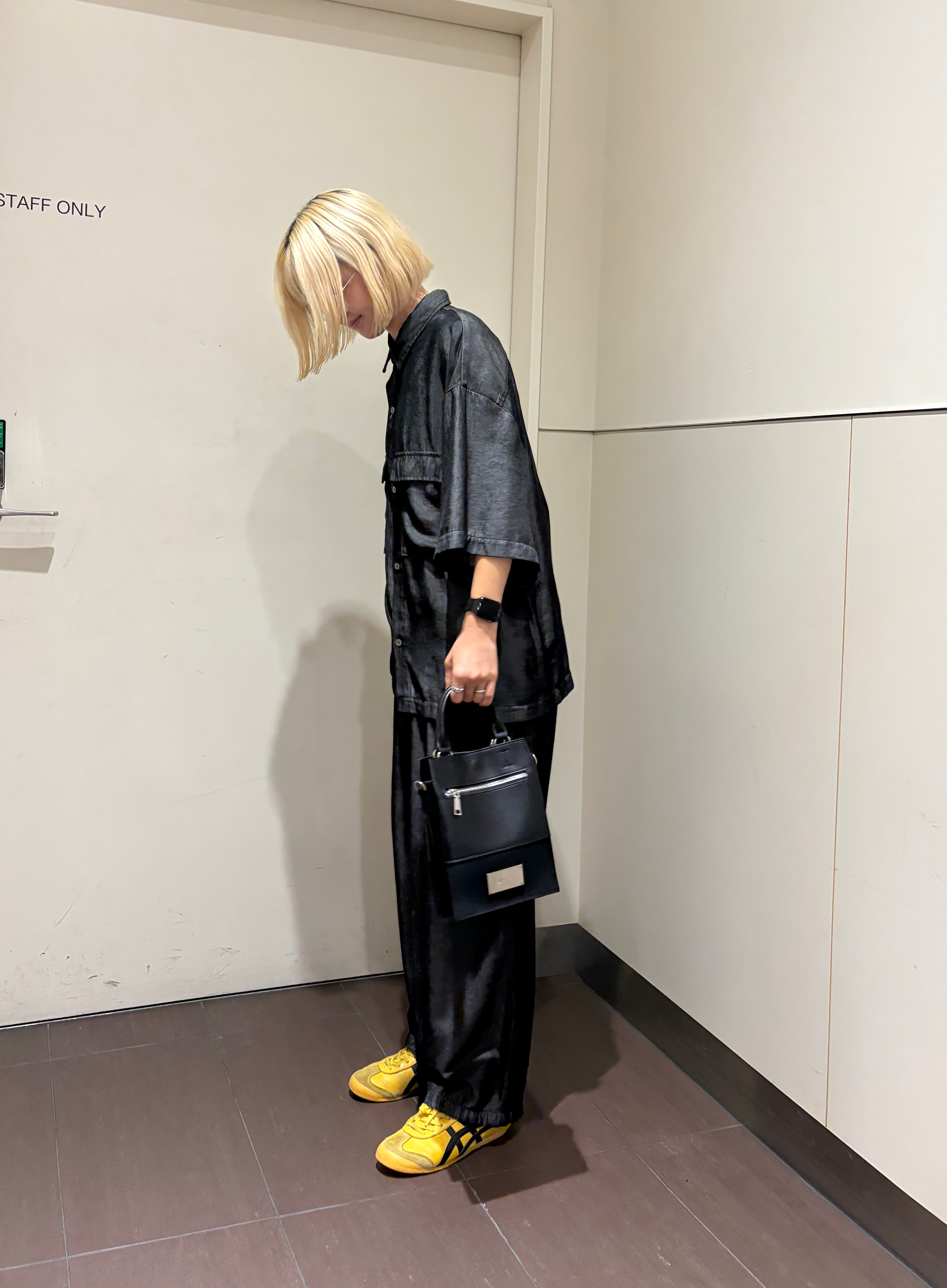 HAMAMIYUさんの「tk.TAKEO KIKUCHI｜ツートンミニZIPショルダーバッグ」を使ったコーディネート
