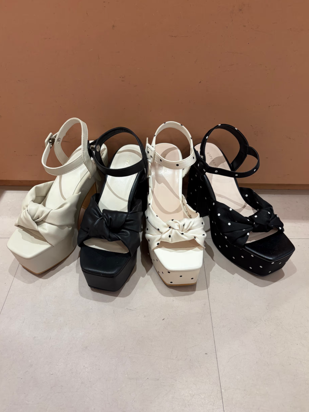 SACHAさんの「ESPERANZA｜」を使ったコーディネート
