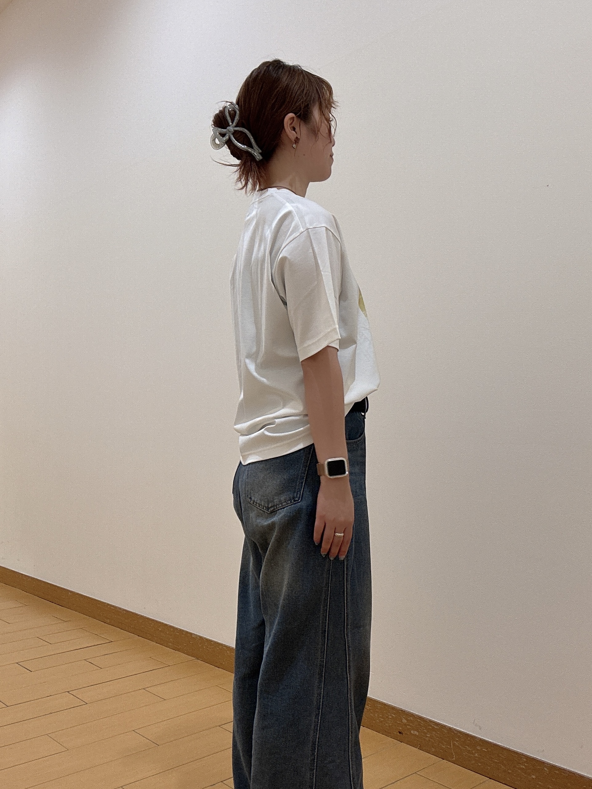 ヒナさんの「TAKEO KIKUCHI｜マラケシュ フォト Tシャツ」を使ったコーディネート