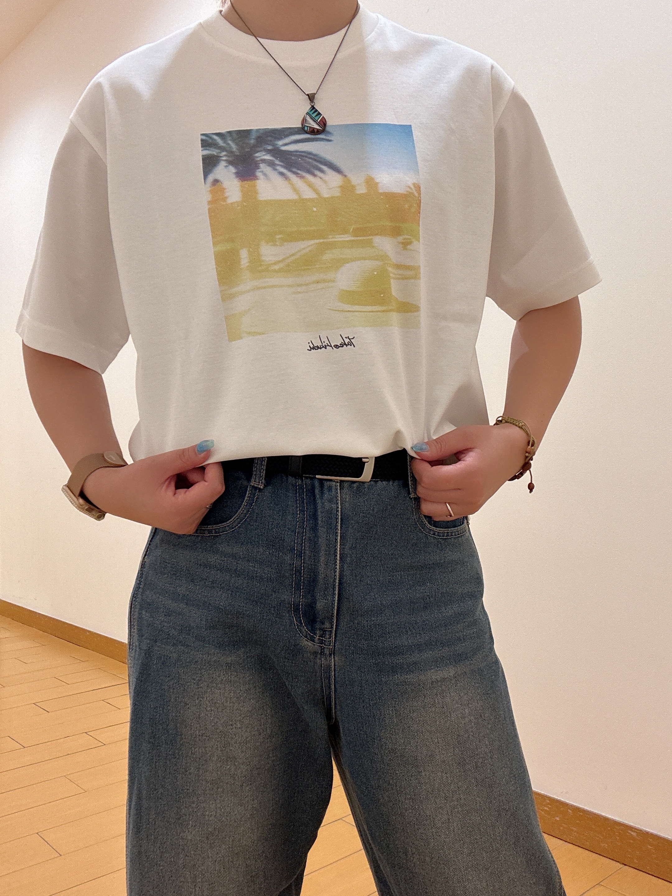 ヒナさんの「TAKEO KIKUCHI｜マラケシュ フォト Tシャツ」を使ったコーディネート