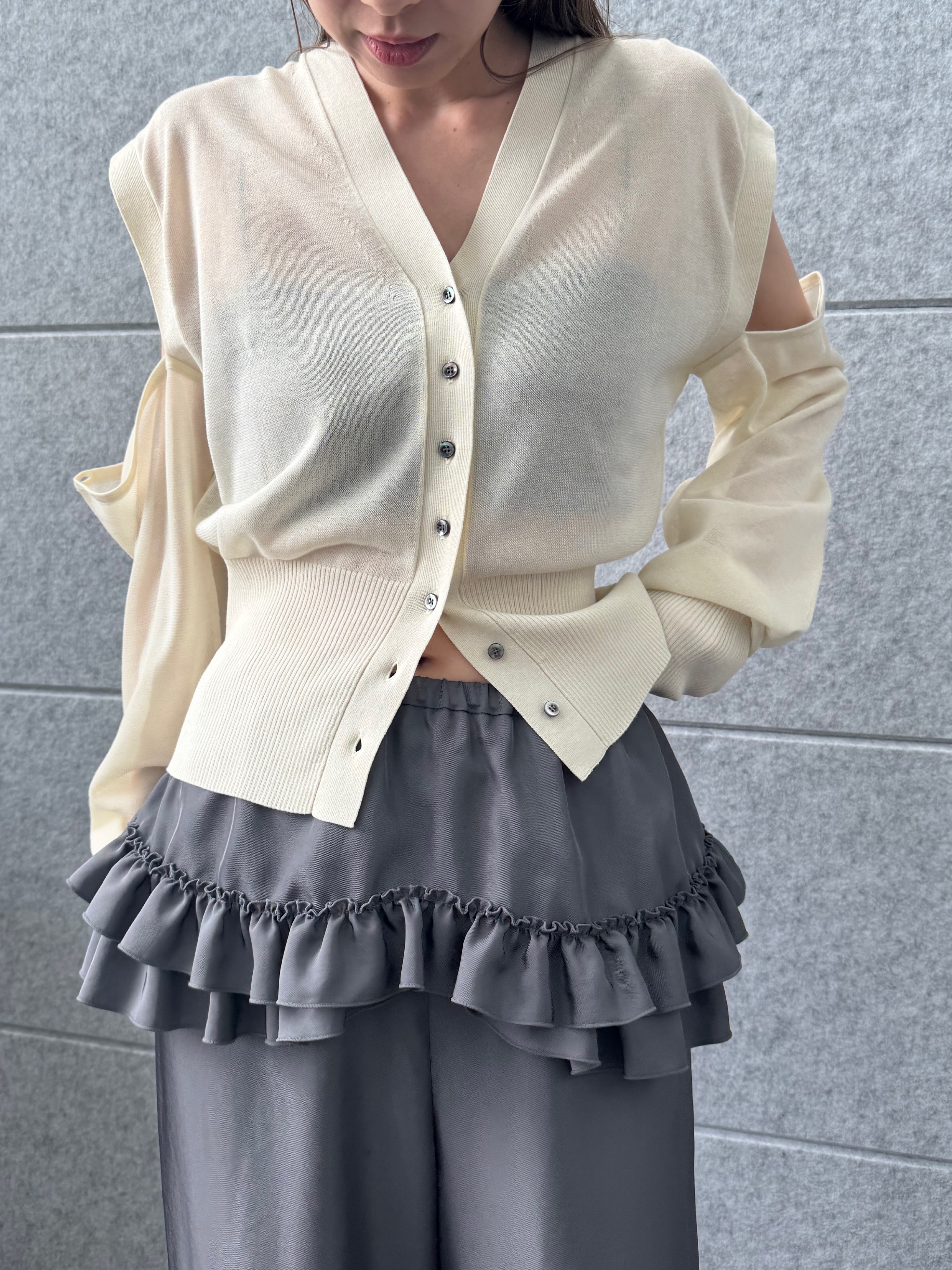designer yukaさんの「CODE A｜frill wide pants」を使ったコーディネート