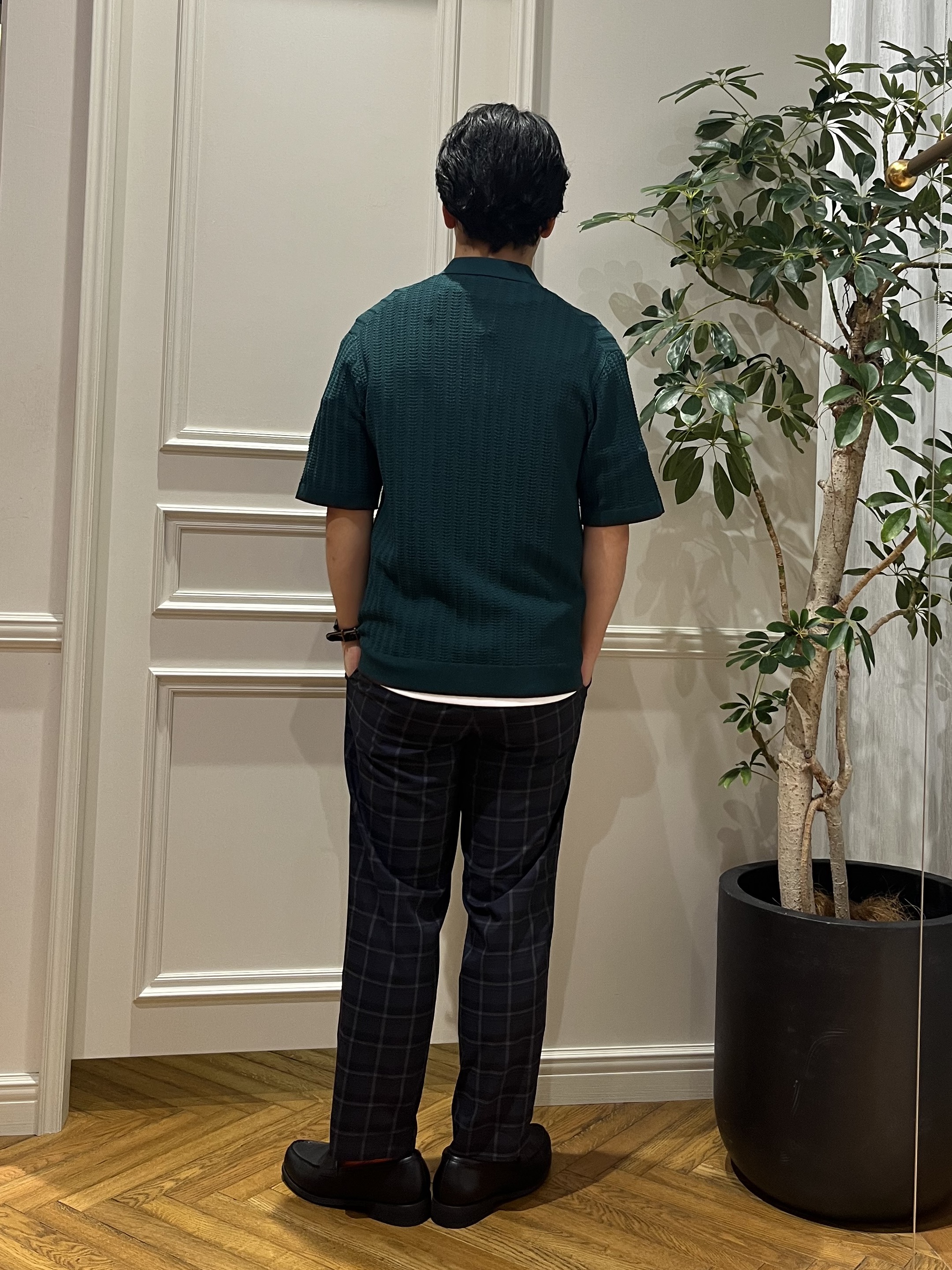 Tokuさんの「DRESSTERIOR｜【Safari5月号掲載】ウォッシャブル キューバニットシャツ」を使ったコーディネート