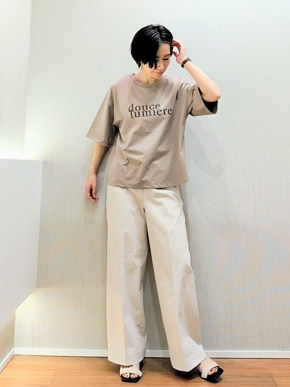 ミズタさんの「UNTITLED｜コットンロゴTシャツ」を使ったコーディネート
