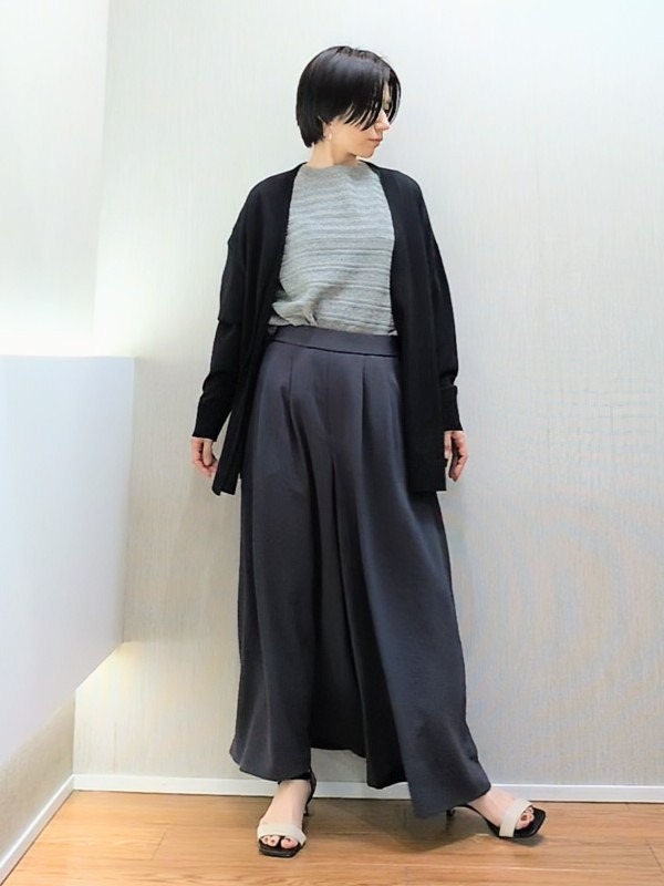ミズタさんの「UNTITLED｜メッシュ柄ボーダーニット」を使ったコーディネート