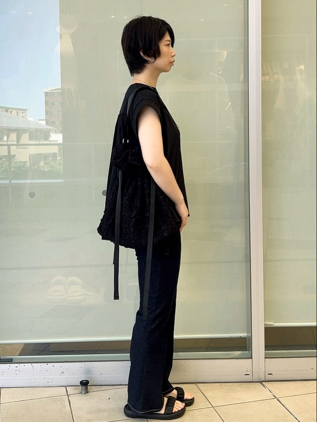 yo-koさんの「OPAQUE.CLIP｜【接触冷感】バックフレアドッキングカットソー《洗濯機OK》」を使ったコーディネート