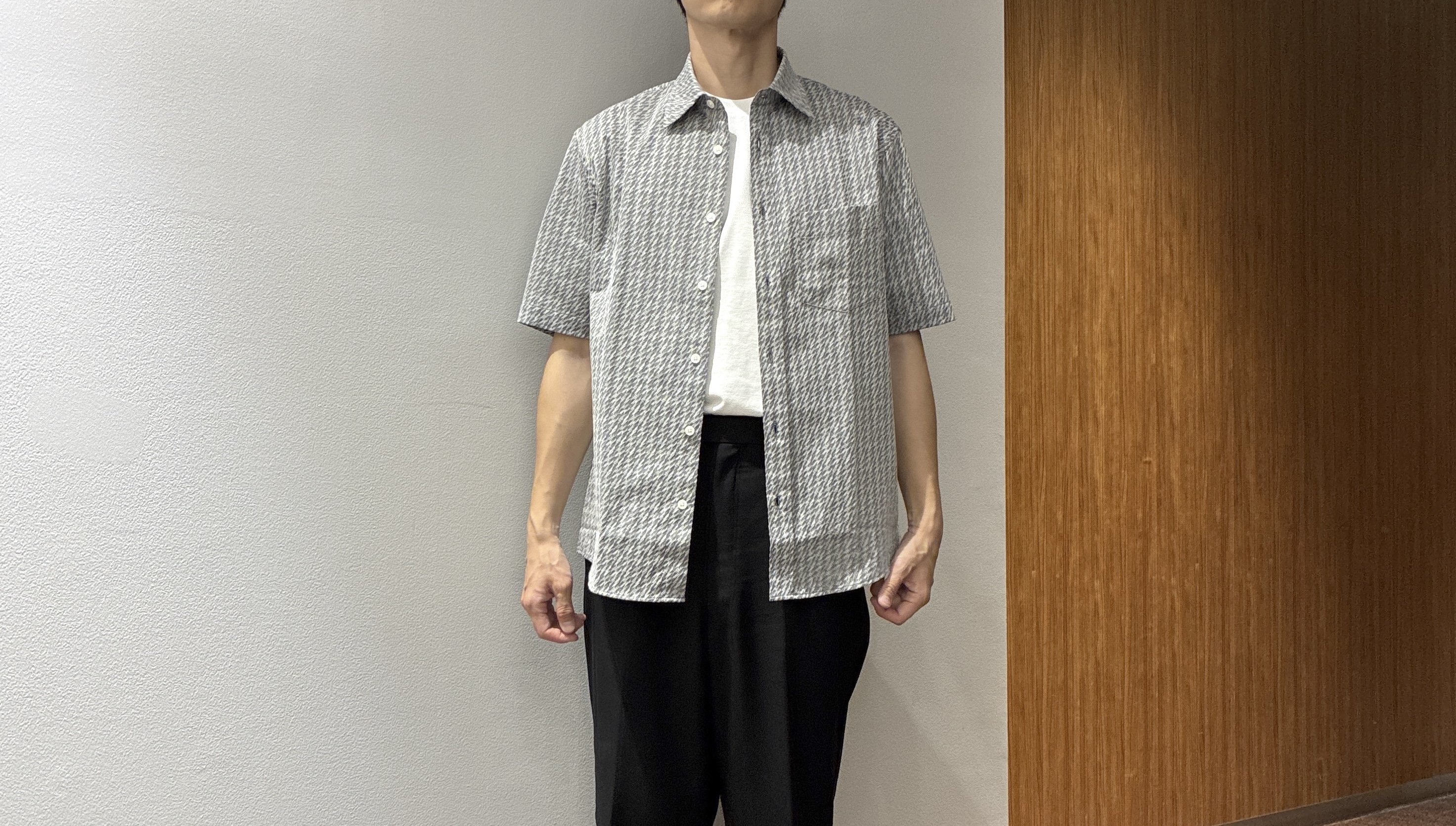 わいずみさんの「TAKEO KIKUCHI｜播州織り 千鳥 半袖シャツ」を使ったコーディネート