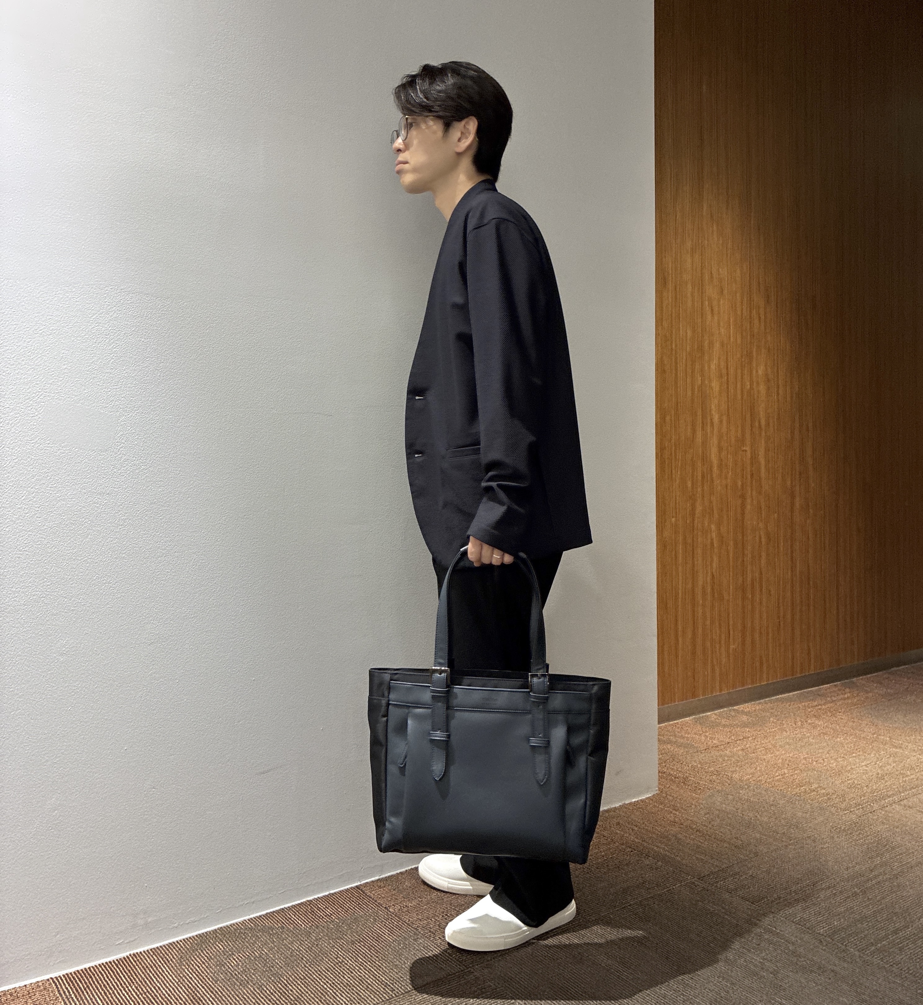 わいずみさんの「TAKEO KIKUCHI｜【抗菌防臭】バーズアイメッシュノーカラージャケット」を使ったコーディネート