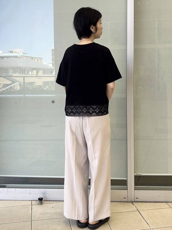 yo-koさんの「OPAQUE.CLIP｜裾レースカットソー【洗濯機OK】」を使ったコーディネート