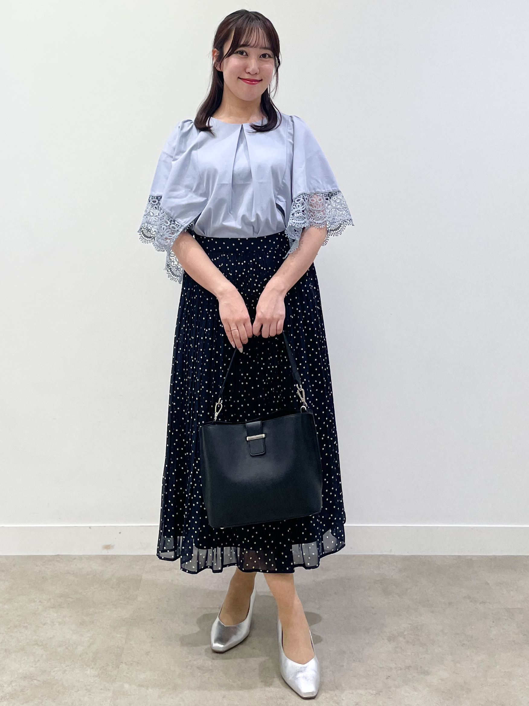 yukariさんの「Reflect｜【UVカット／接触冷感】レーススリーブジャージカットソー」を使ったコーディネート