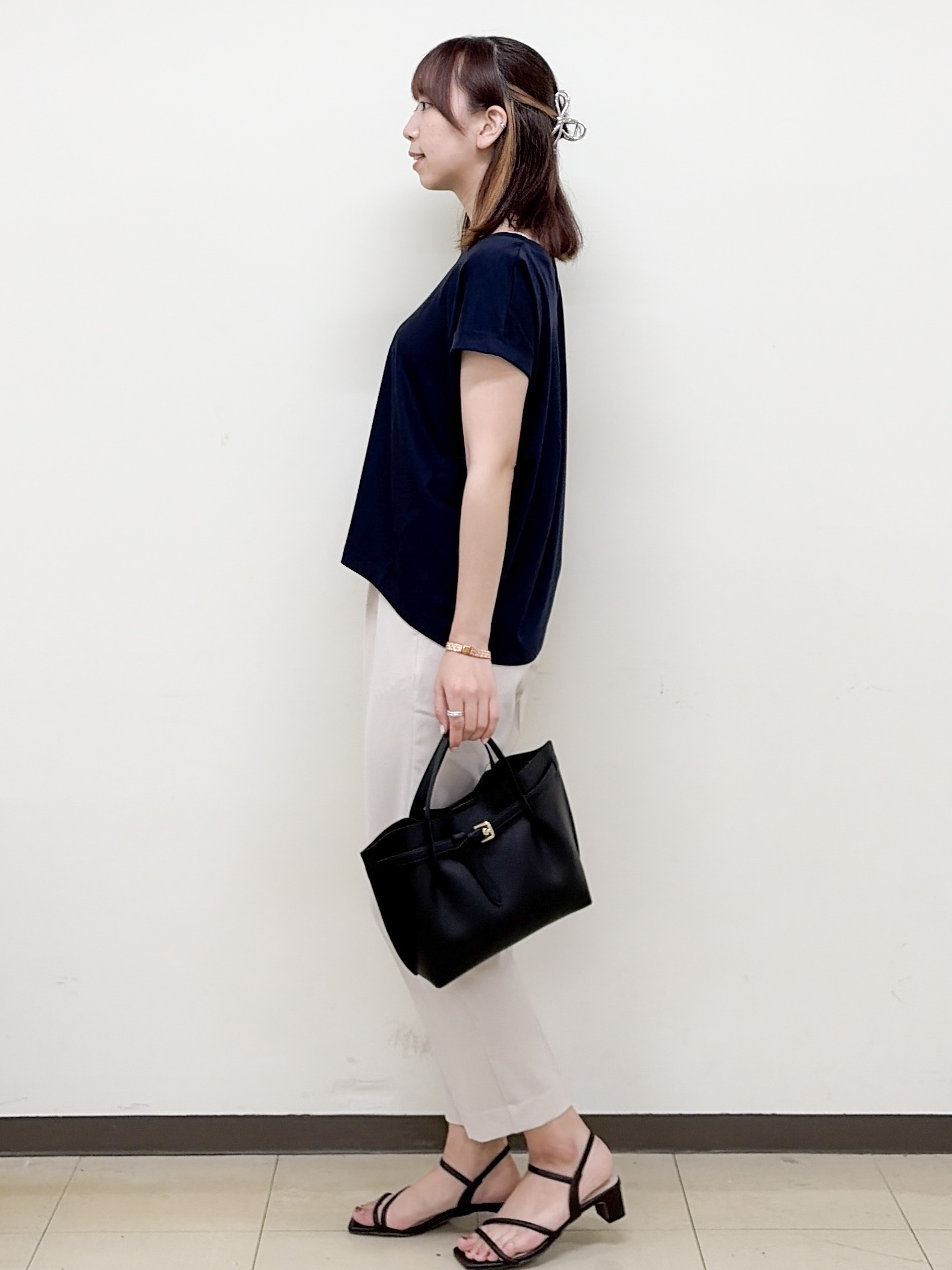 yurinaさんの「index｜【接触冷感／UV】ワンポイント刺繍Tシャツ《7col／XS~3L／洗濯機OK》」を使ったコーディネート