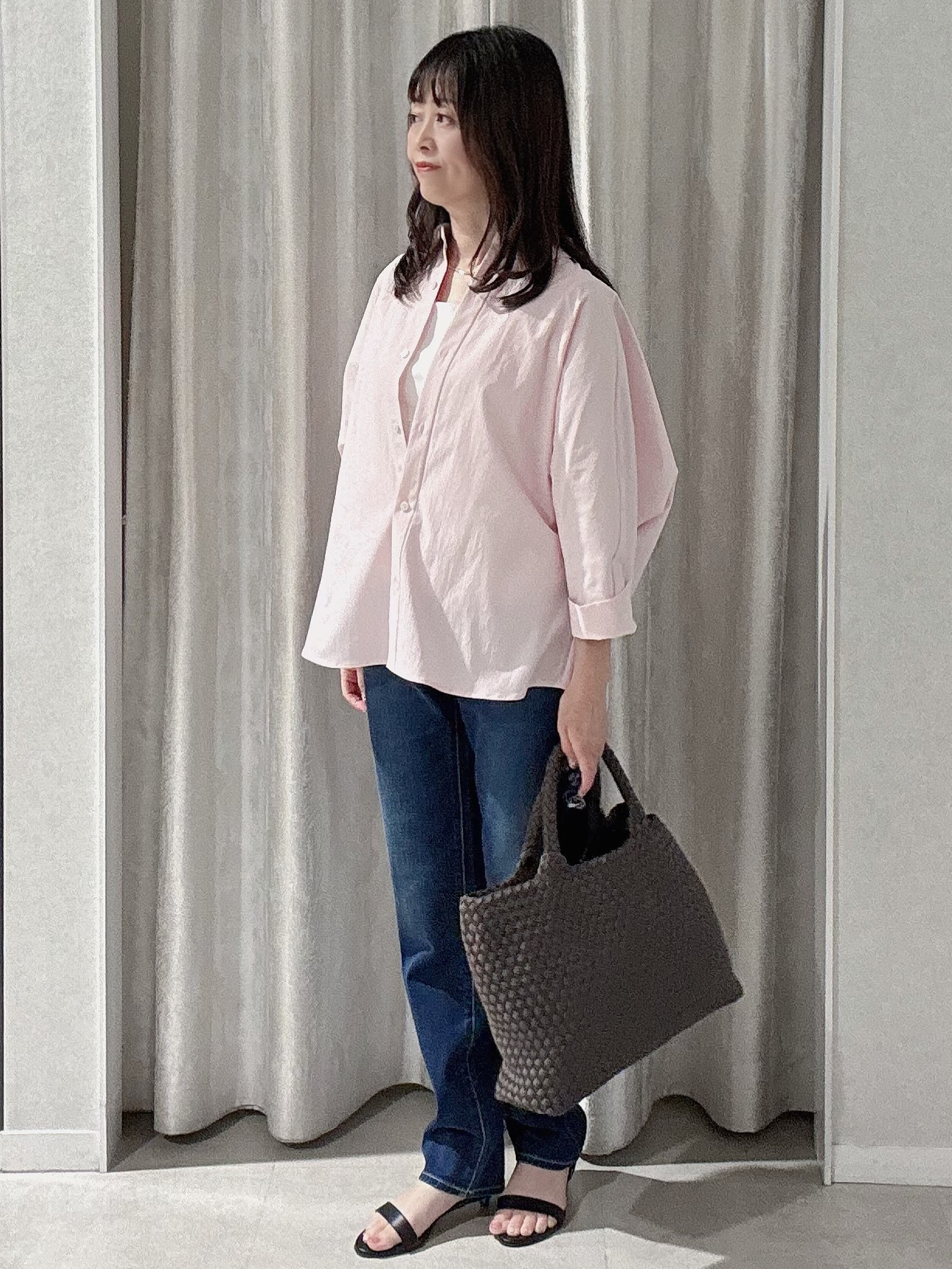 makiさんの「UNTITLED｜【接触冷感/吸水速乾/UVカット】ドルマンスリーブシャツ」を使ったコーディネート