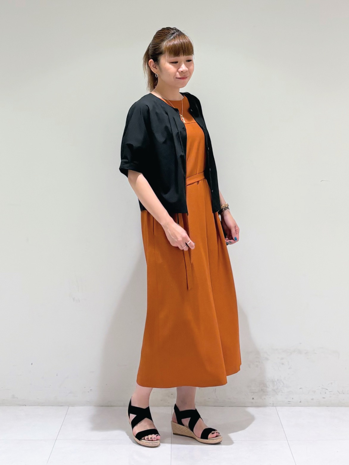 tsuyuさんの「INDIVI｜【バリエ豊富】デザインワントップネックレス」を使ったコーディネート