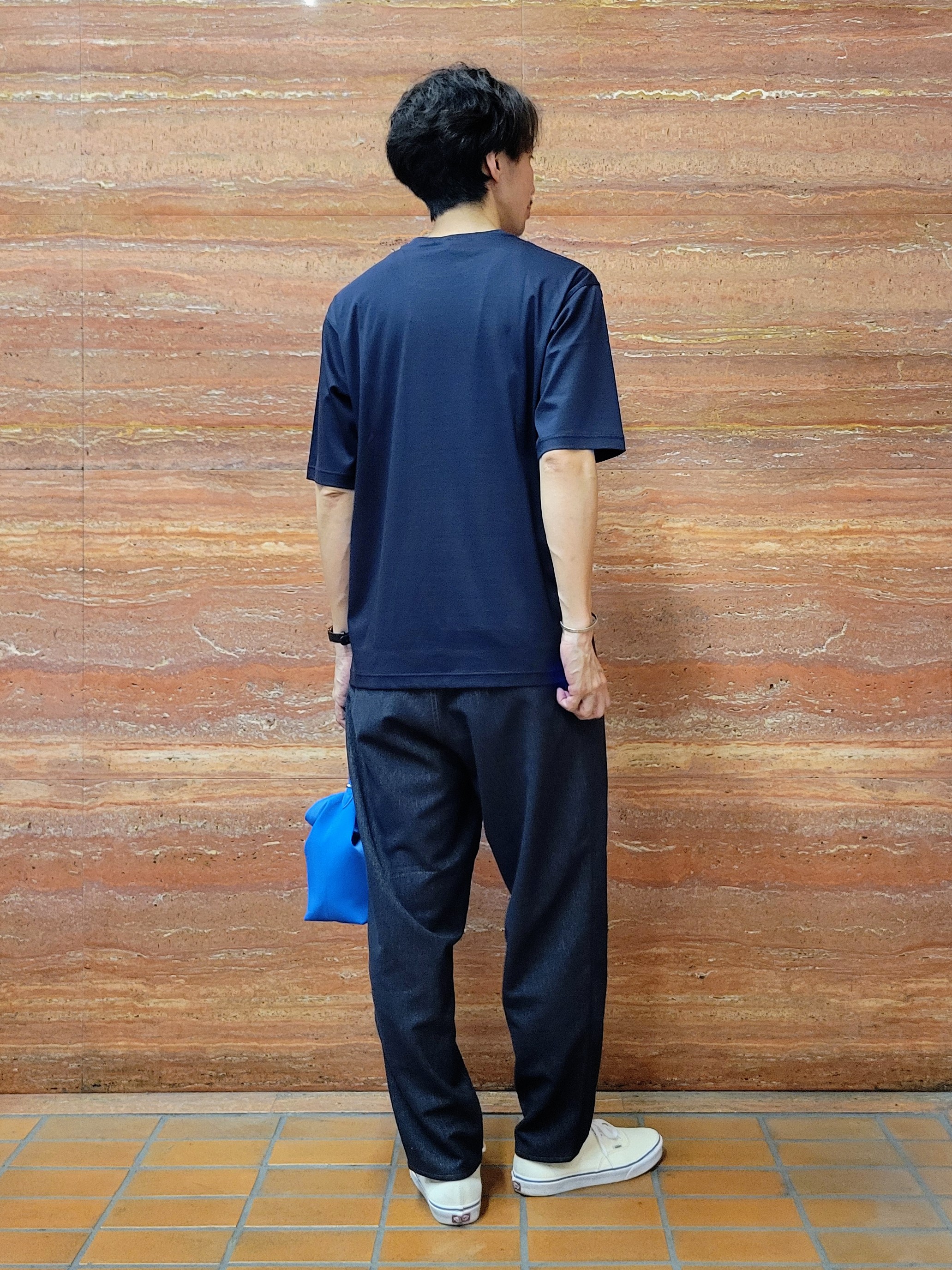 piroyaさんの「TAKEO KIKUCHI｜【BOWLER HAT LABEL】アイスクリアコットンボーラーハットウォーカー 半袖ポケT」を使ったコーディネート