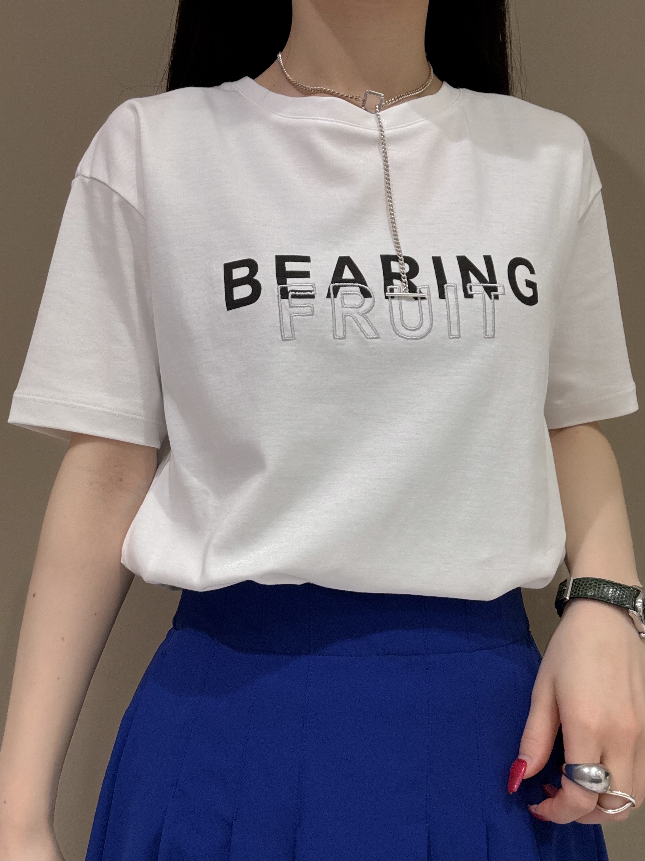 KEIKOさんの「INDIVI｜【UVケア／選べるグラフィック】スムースジャージTシャツ」を使ったコーディネート