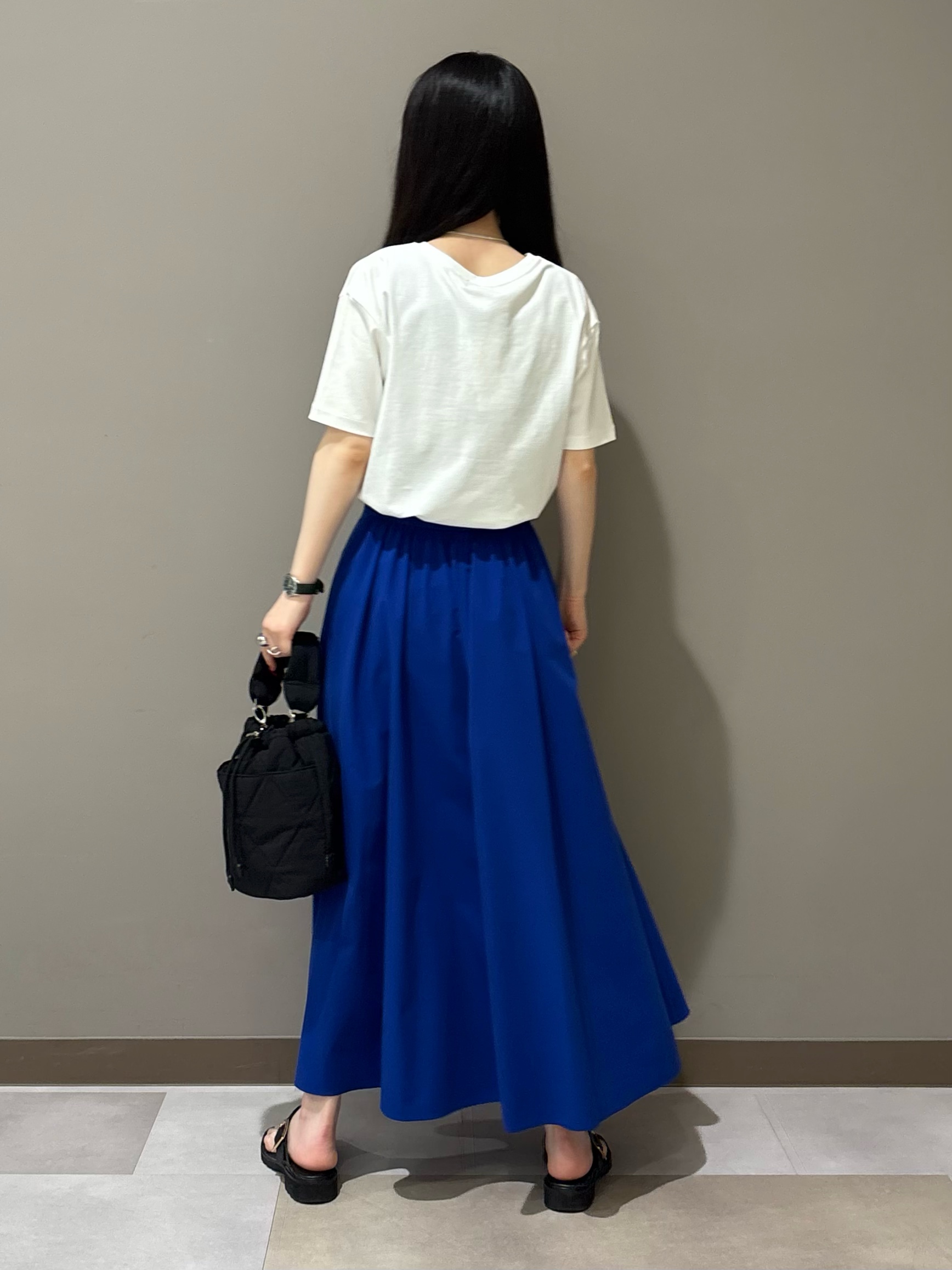 KEIKOさんの「INDIVI｜【UVケア／選べるグラフィック】スムースジャージTシャツ」を使ったコーディネート