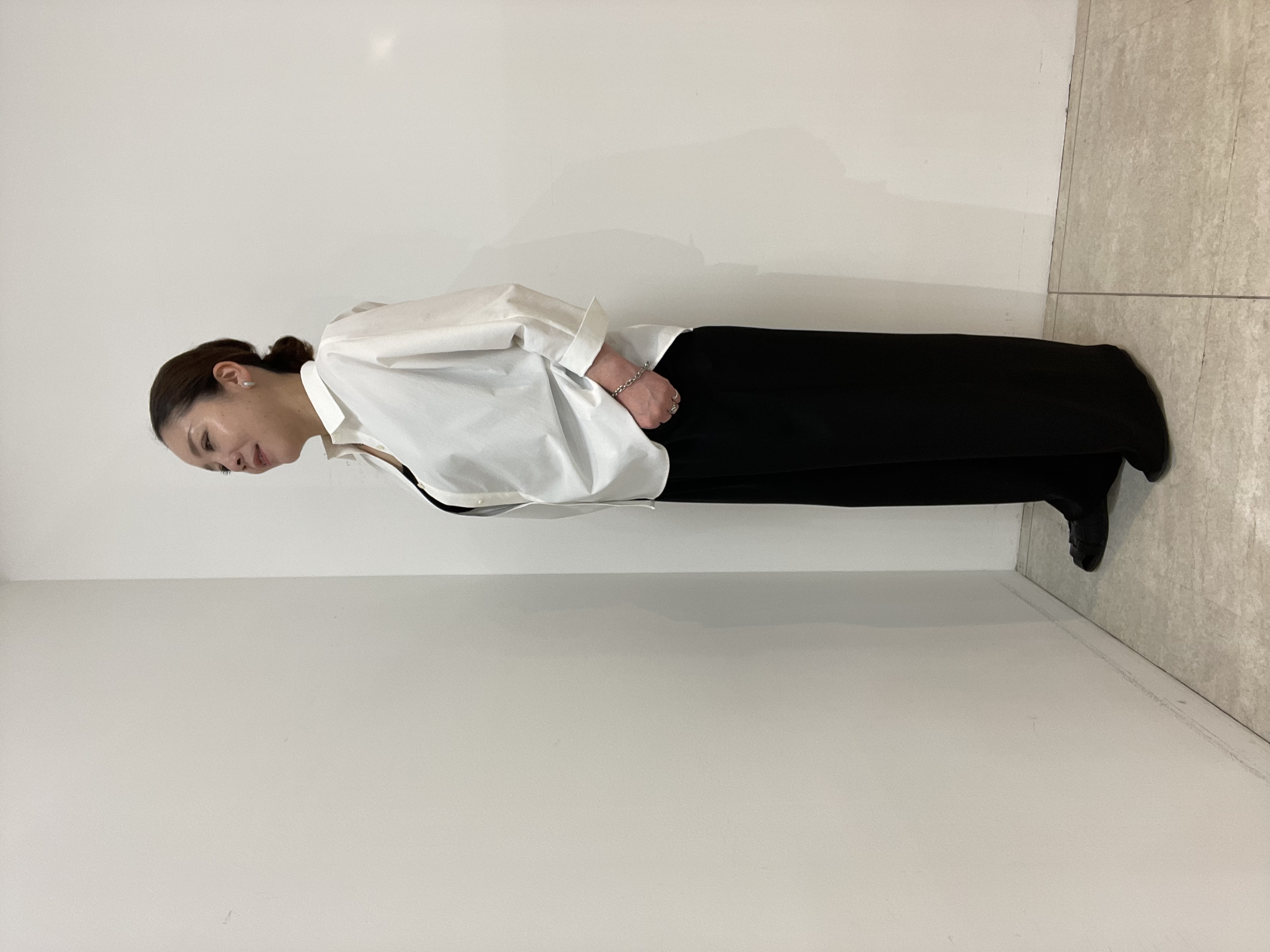 Wachiさんの「UNTITLED｜【接触冷感/吸水速乾/UVカット】ドルマンスリーブシャツ」を使ったコーディネート