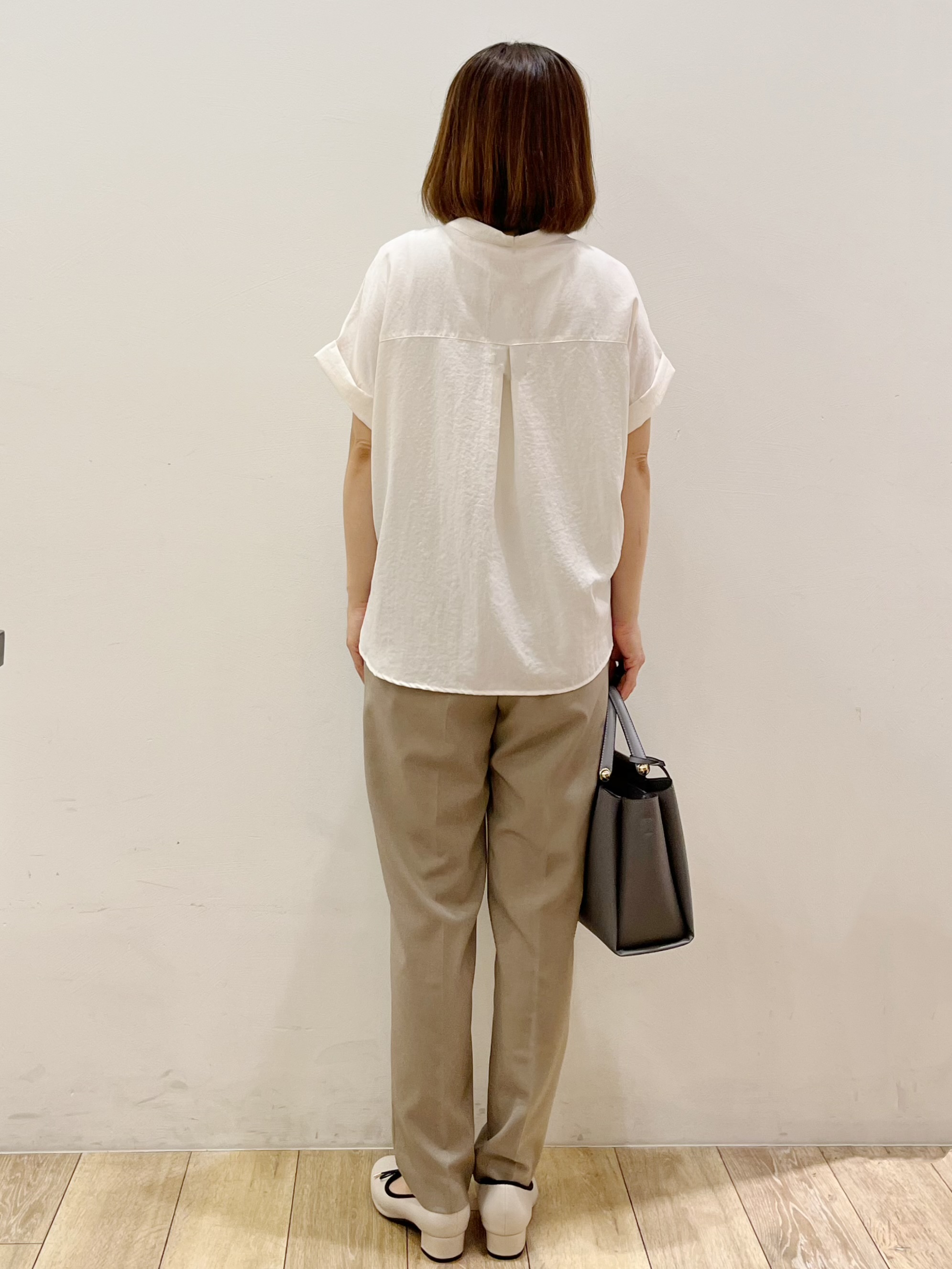 kcさんの「OPAQUE.CLIP｜【接触冷感】ダブルポケットスキッパーブラウス《吸水速乾／防シワ／洗濯機OK／S～3L／7col》」を使ったコーディネート