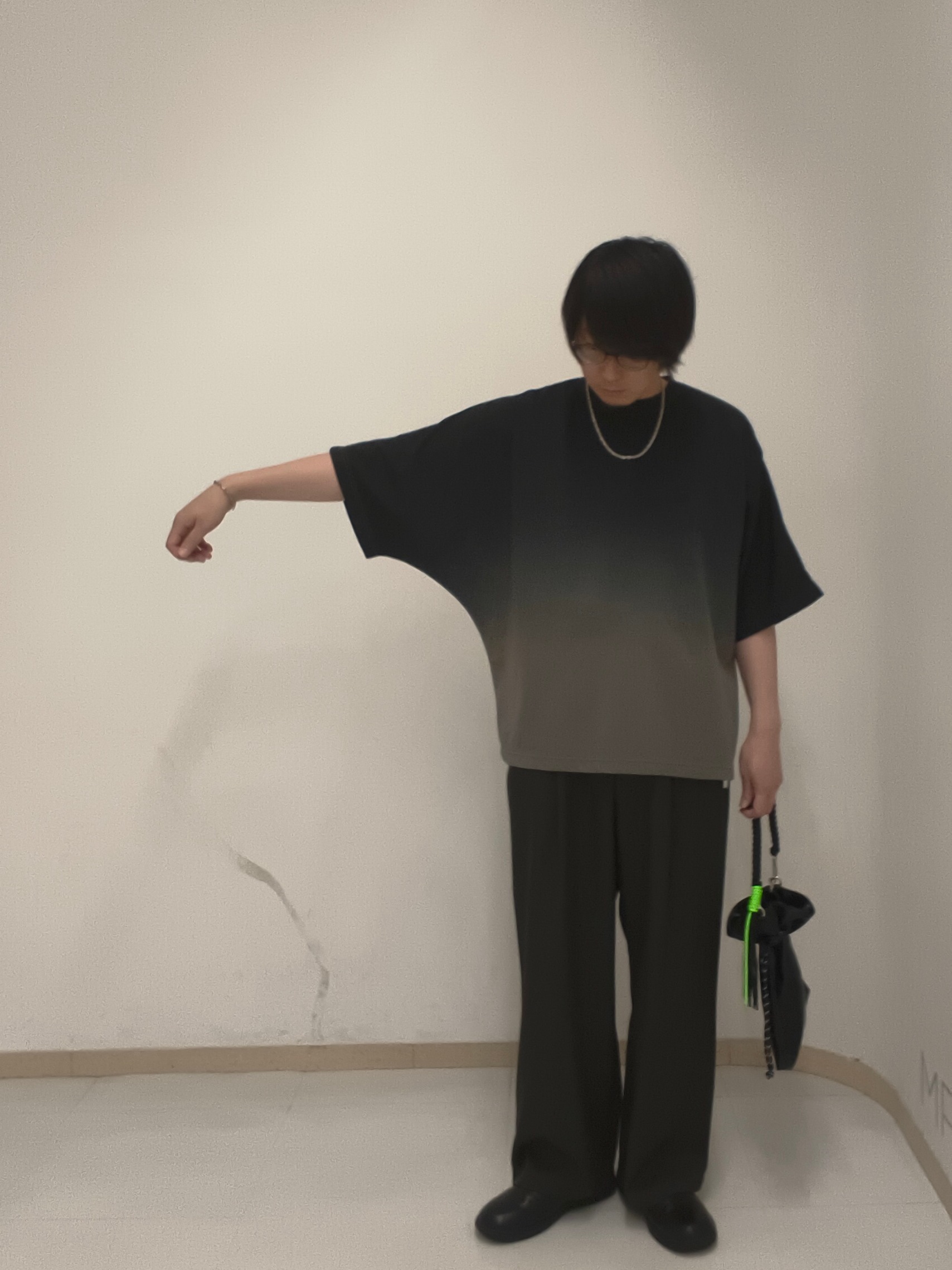 サクライさんの「tk.TAKEO KIKUCHI｜【人気商品！】グラデーションドルマンカットソー　ウォッシャブル/柔らかタッチ/ふっくら/ドルマンスリ」を使ったコーディネート