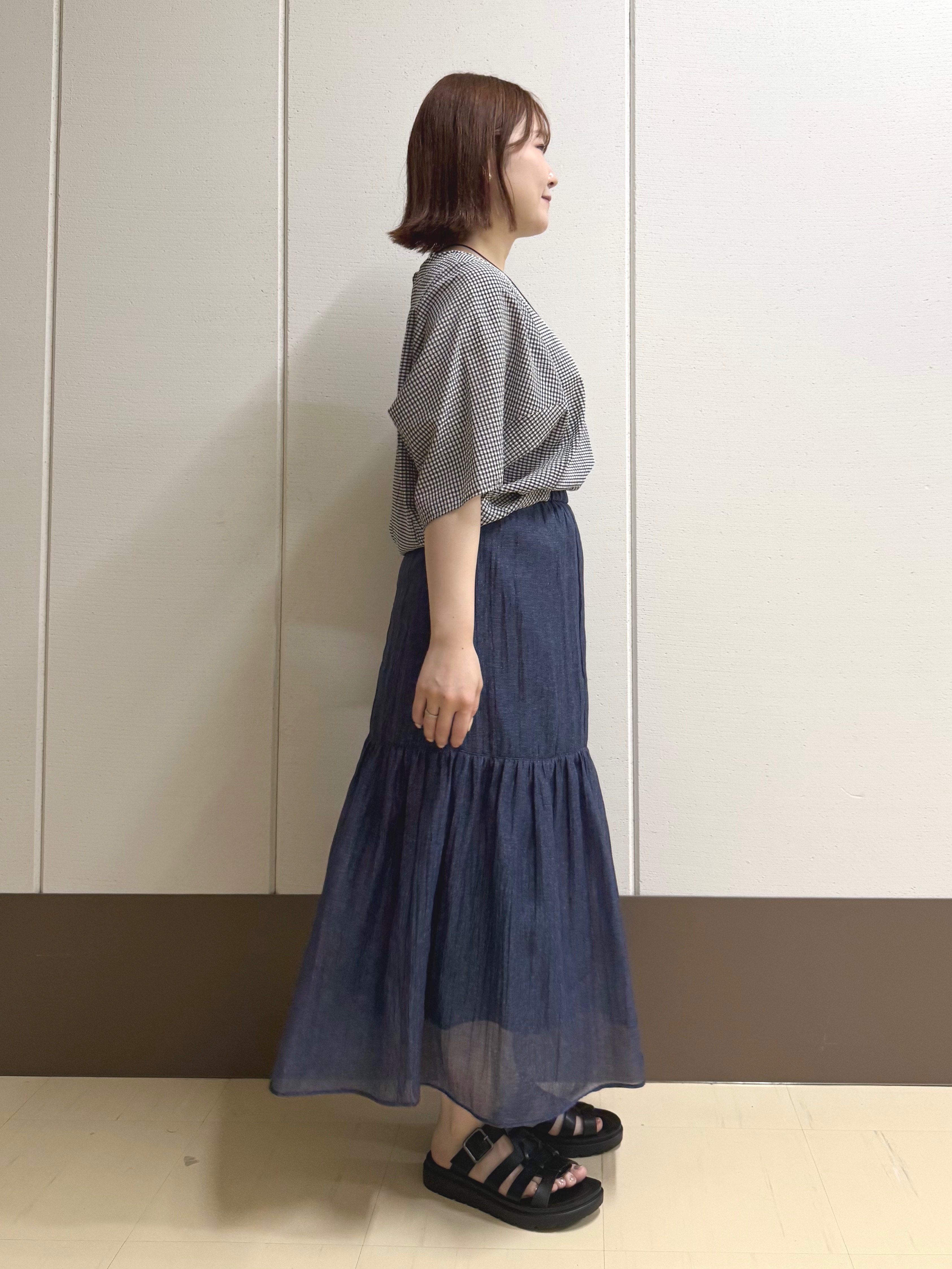 Rikoさんの「INDIVI｜【体型カバー】サッカーチェックドルマントップス」を使ったコーディネート