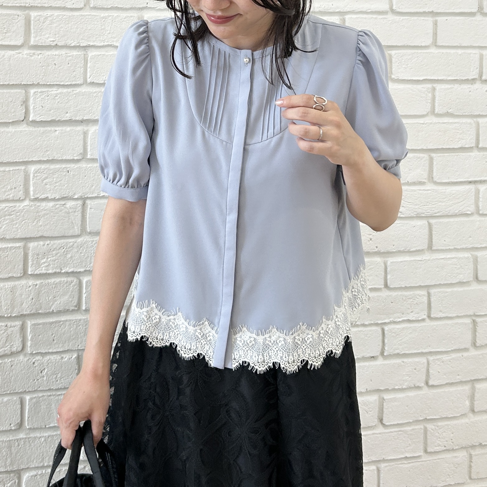 shinoさんの「Couture brooch｜ダブルリボンサンダル」を使ったコーディネート